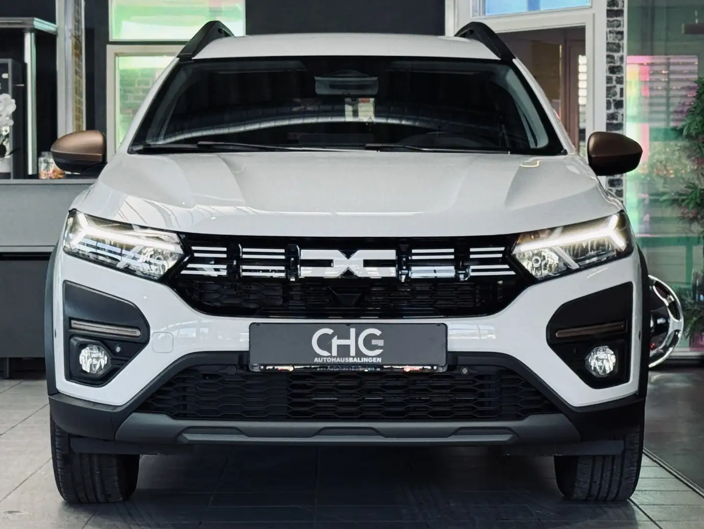 Dacia Jogger EXTREME Hybrid 7-Sitzer|SHZ|KAMERA|TW-ASSIST Weiß - 2