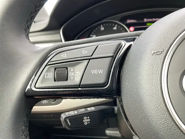 Audi A4 view 13