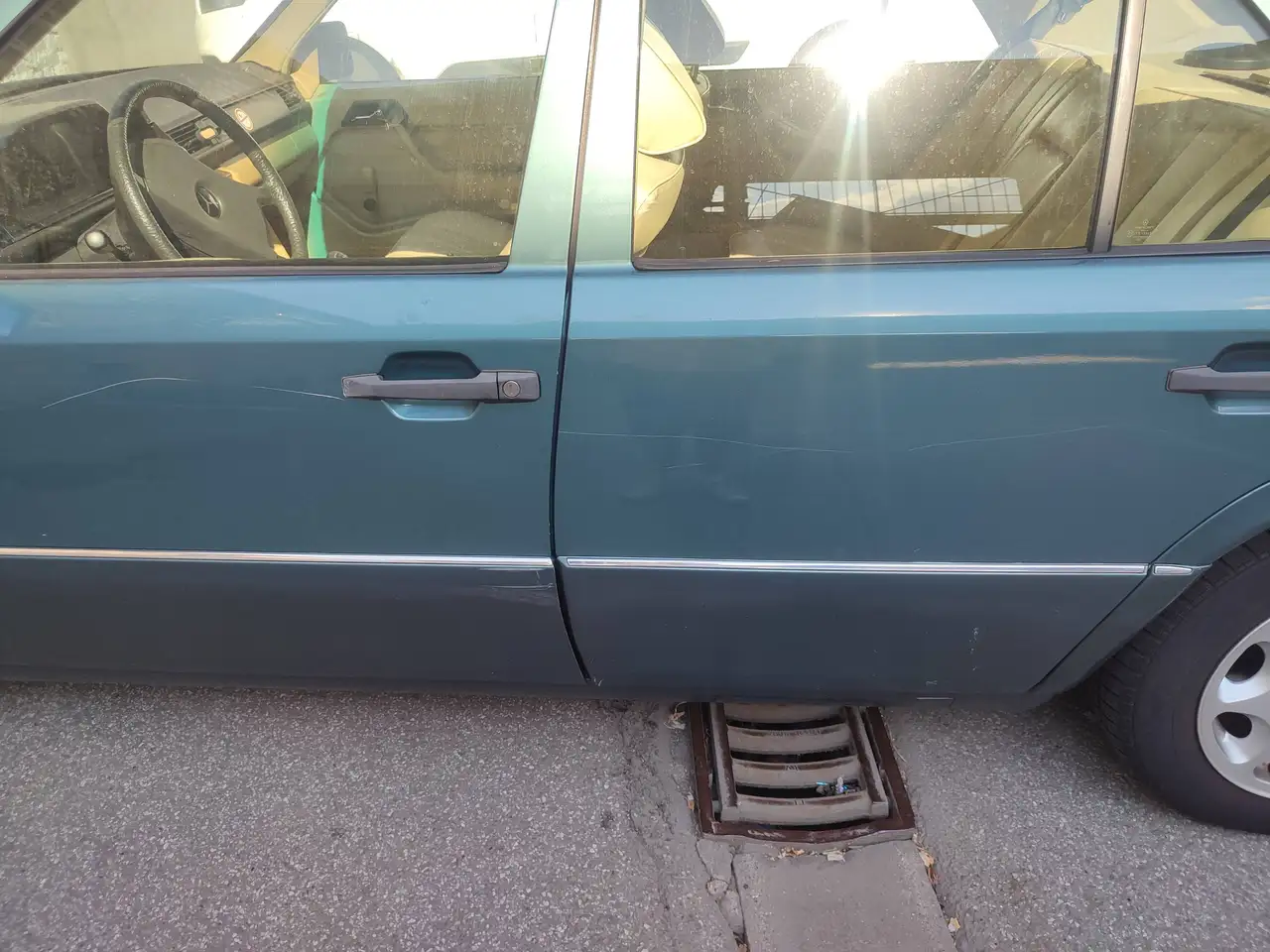 Mercedes-Benz 260 w 124, foto 10