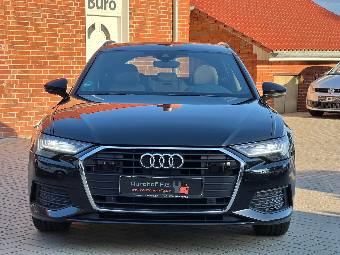 Audi A6 Avant 40 TDI*MATRIX/AHK/SPORT/ACC/LANEASSIST/TOP* Schwarz - 2