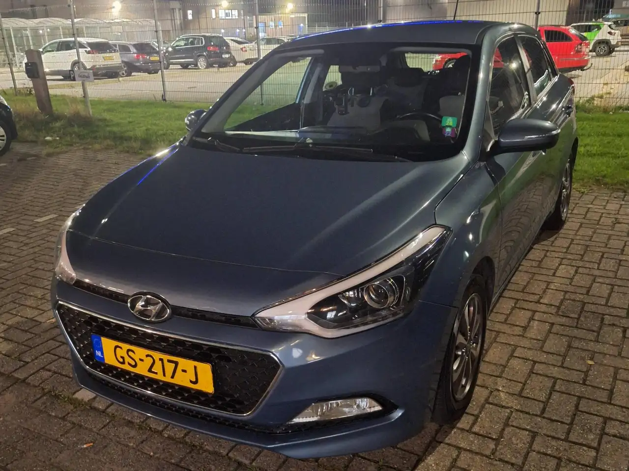 Hyundai i20