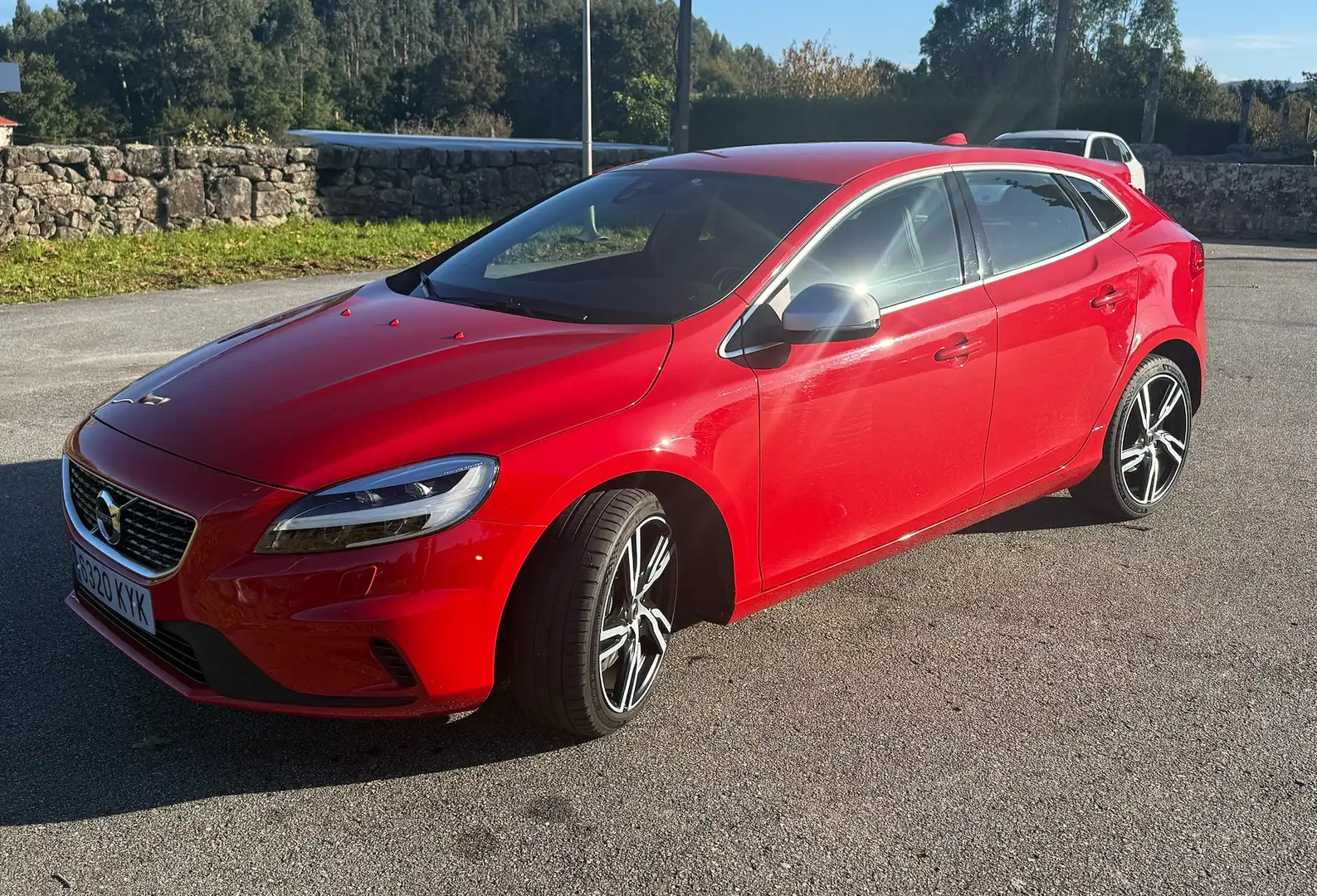 Volvo V40 V40 D3 R-Design Momentum 150 R-Design Momentum Rojo - 1