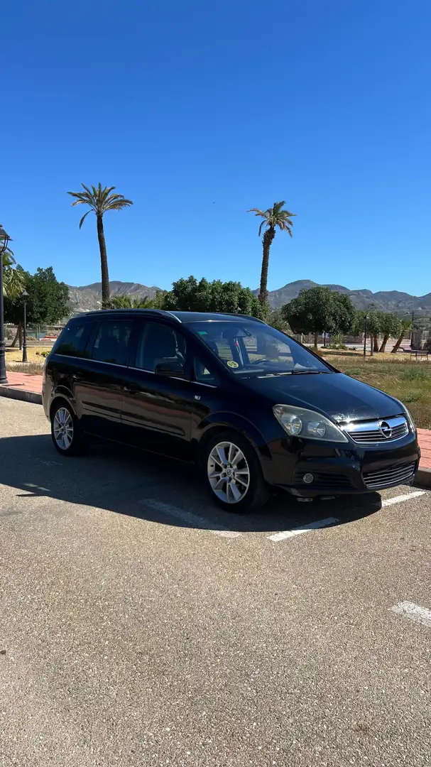 Opel Zafira 1.9CDTi Cosmo 120 - 2