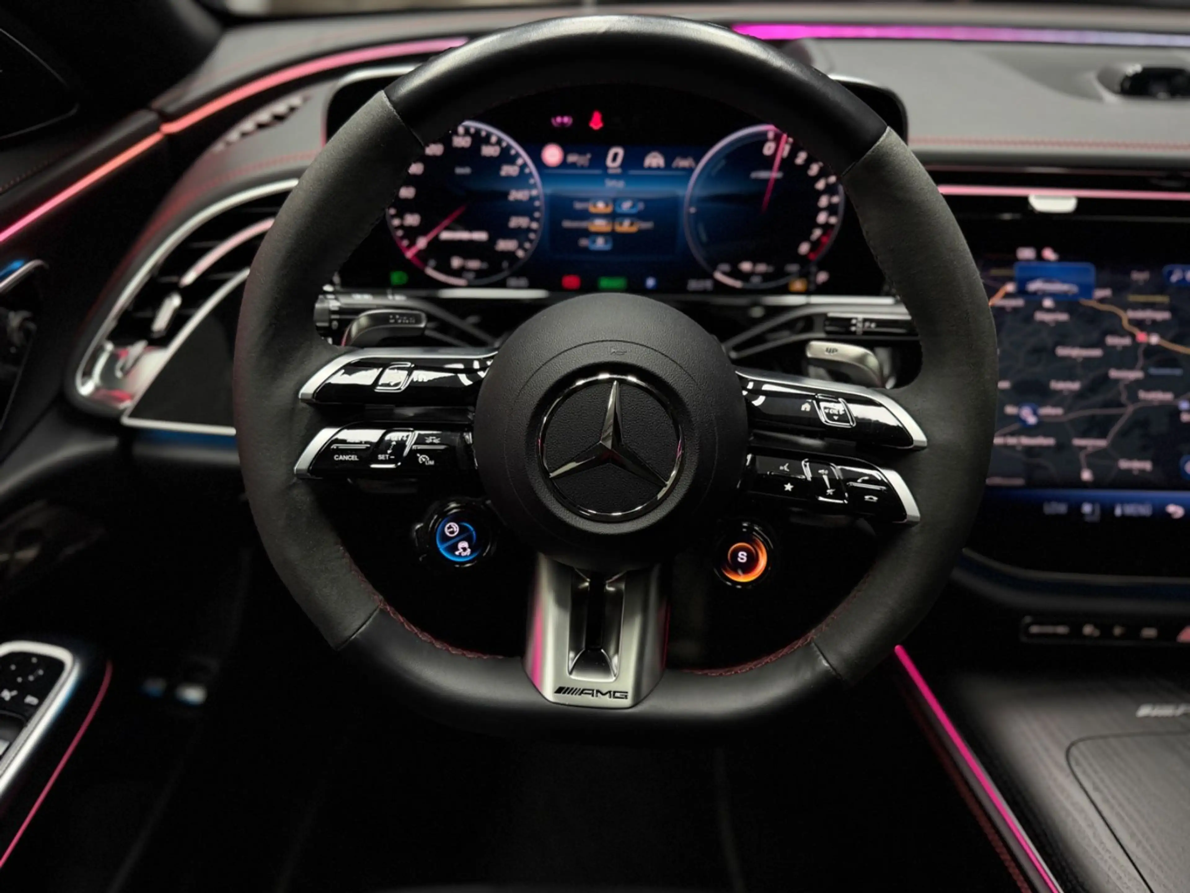 Mercedes-Benz E 53 AMG *Driver's Package*Premium-Plus*S.screen — photo 18