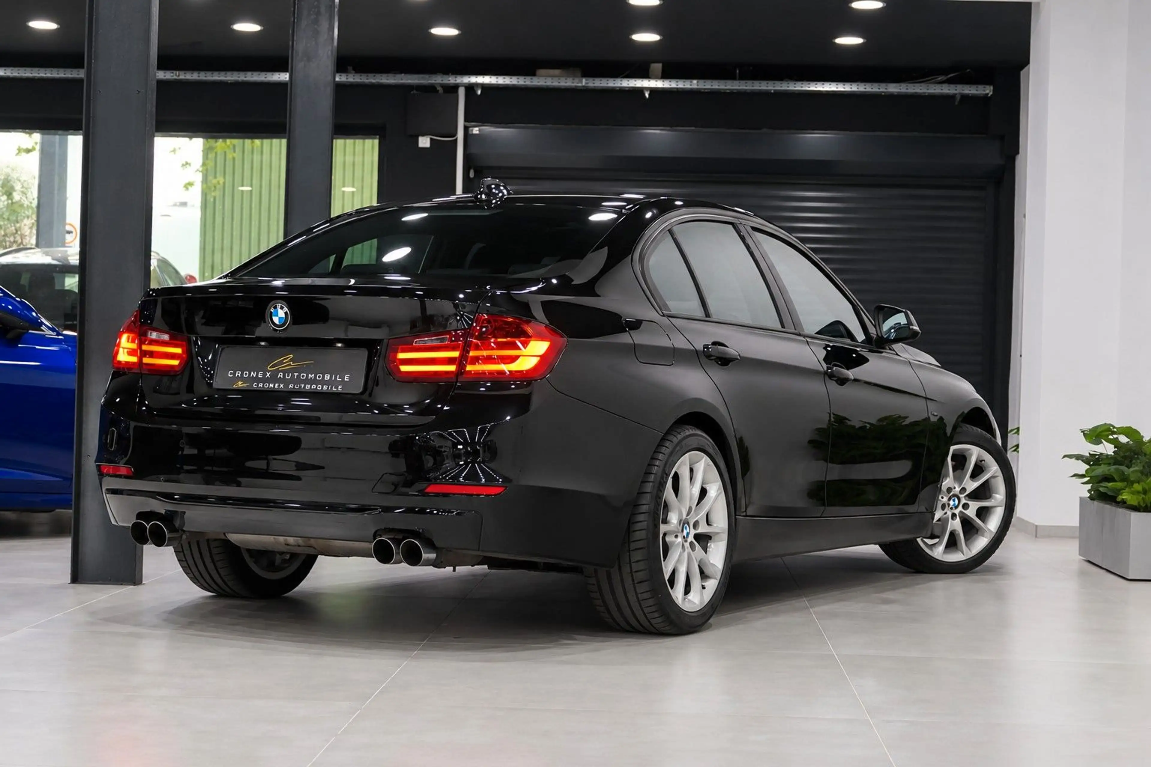BMW 328 i Limousine/Sport/Navi Prof/Schiebedach/2.Hd — photo 2
