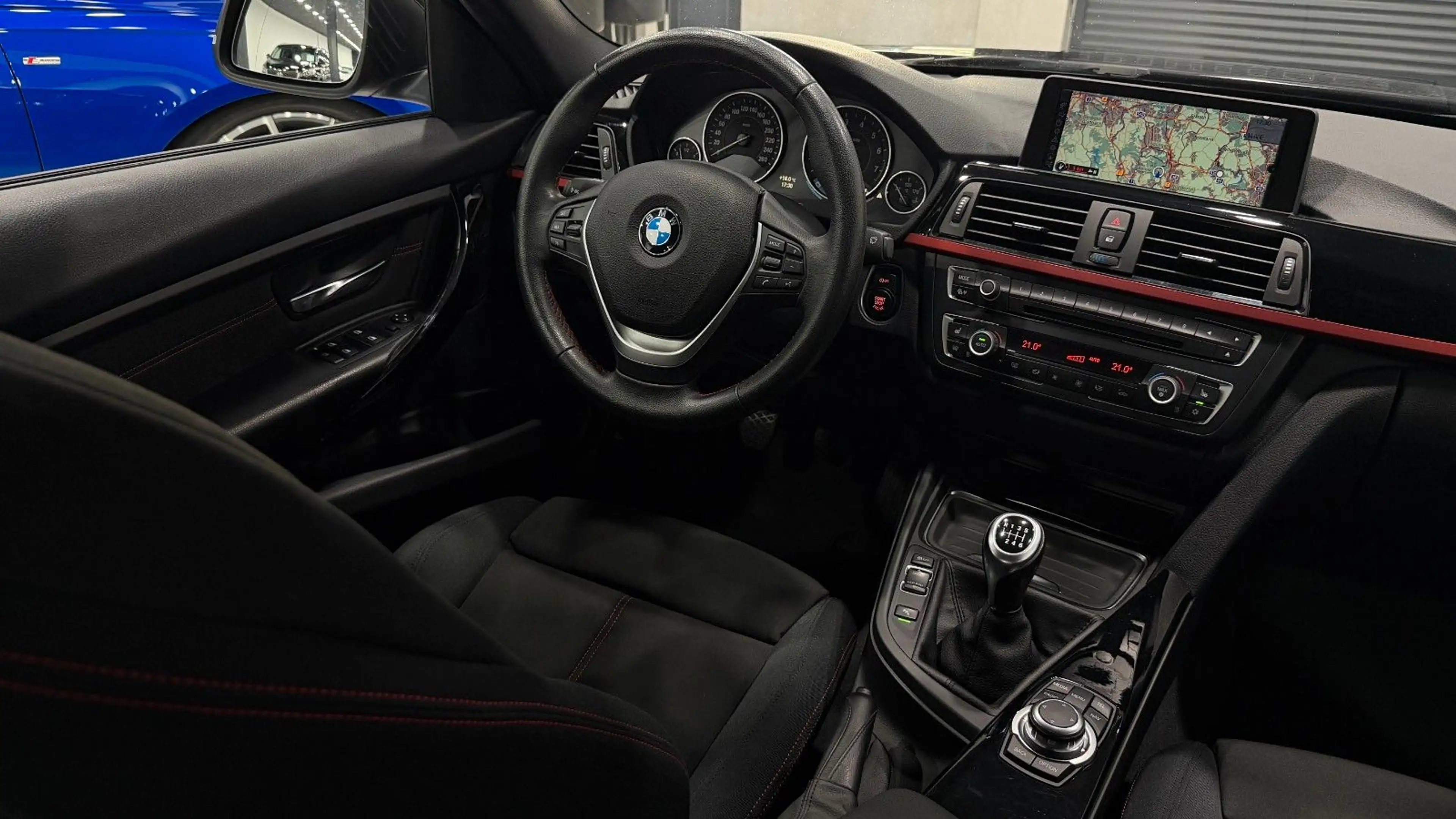 BMW 328 i Limousine/Sport/Navi Prof/Schiebedach/2.Hd — photo 6
