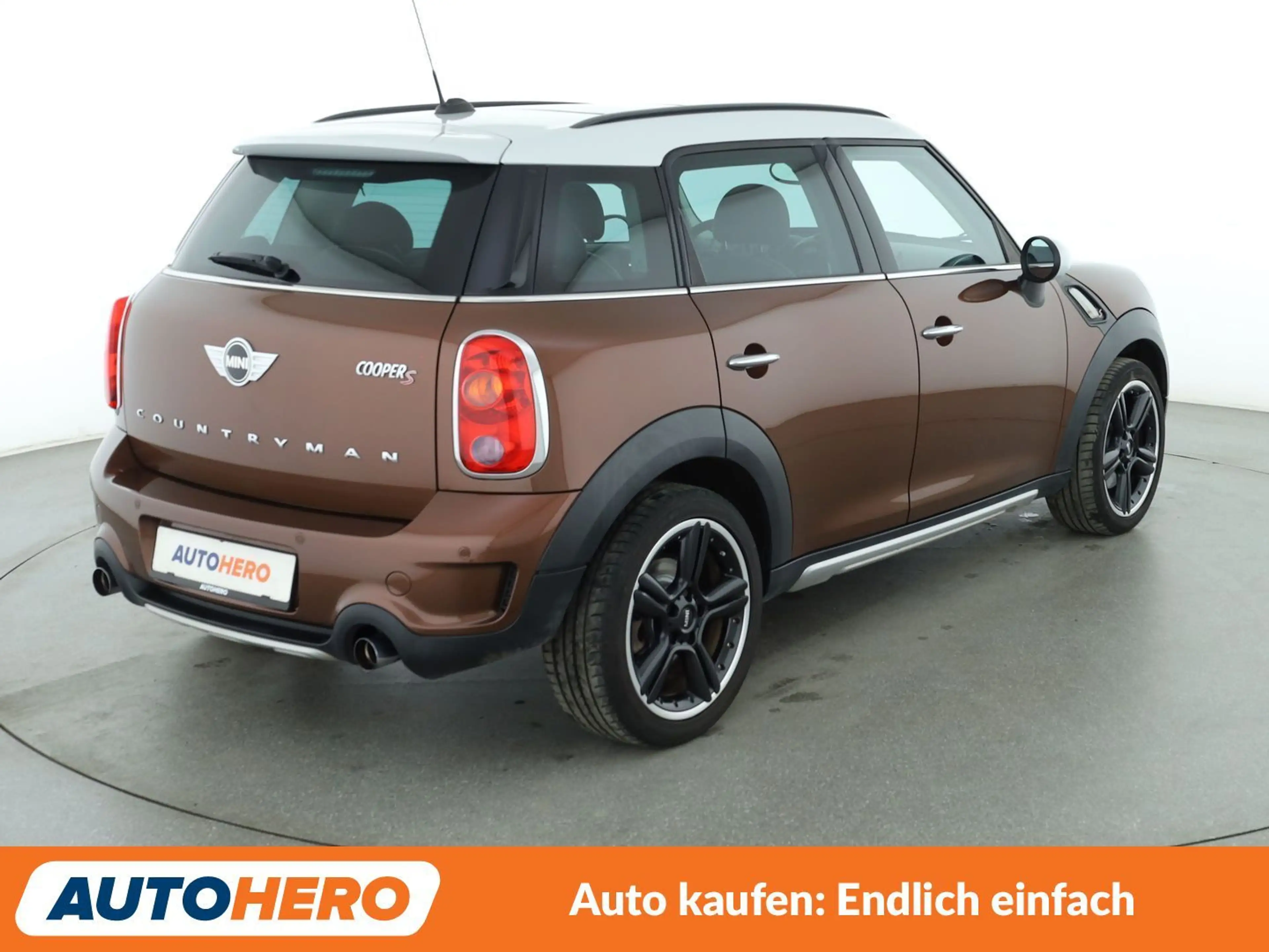 MINI Cooper S Countryman Cooper S *NAVI*TEMPO*XENON*PDC* — photo 6