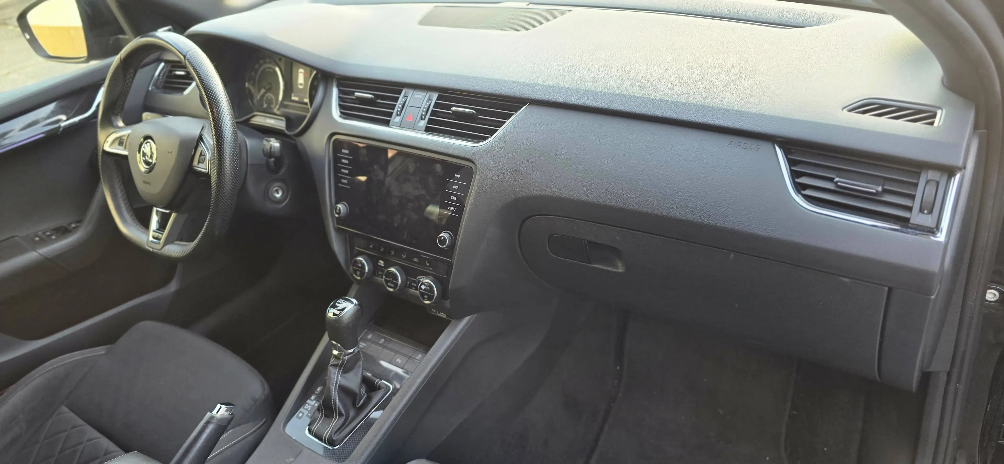 Skoda Octavia Combi RS 2.0l TDI DSG LED DAB PDC 1-HAND SOUND-GEN — photo 15