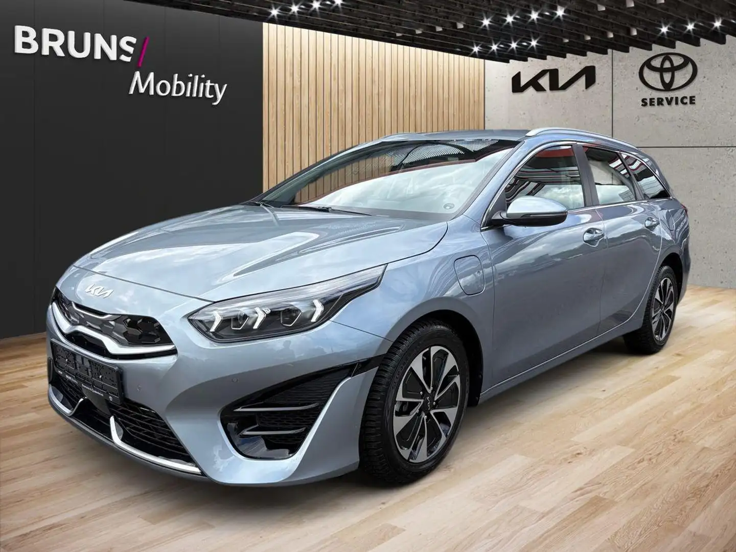 Kia Ceed SW / cee'd SW Ceed SW 1.6 Plug-in Hybrid Spirit Tech+Sitzpaket Argento - 2