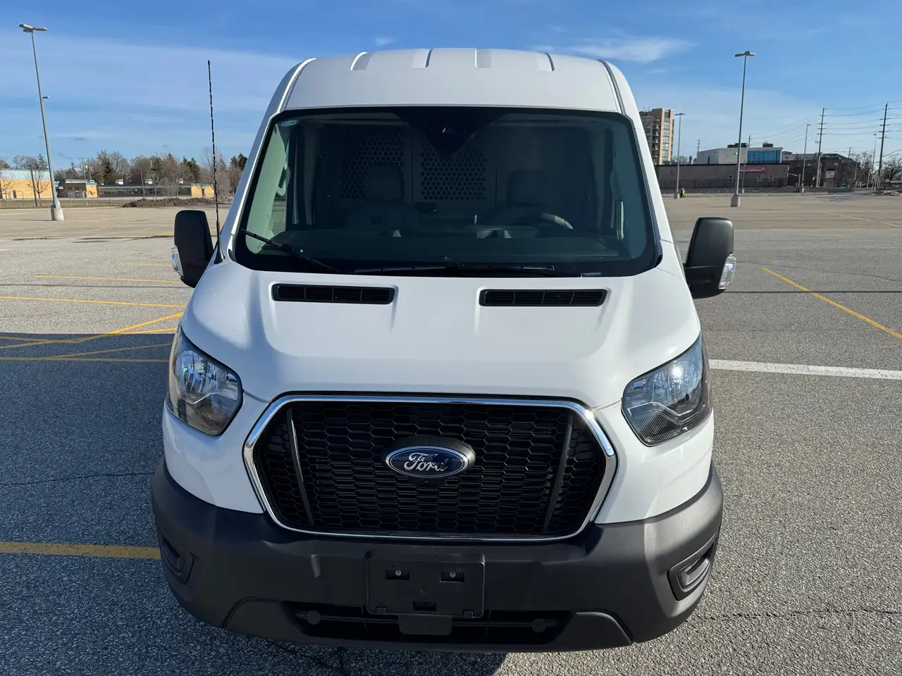 Ford Transit Cargo Van снимка Ford Transit Cargo Van