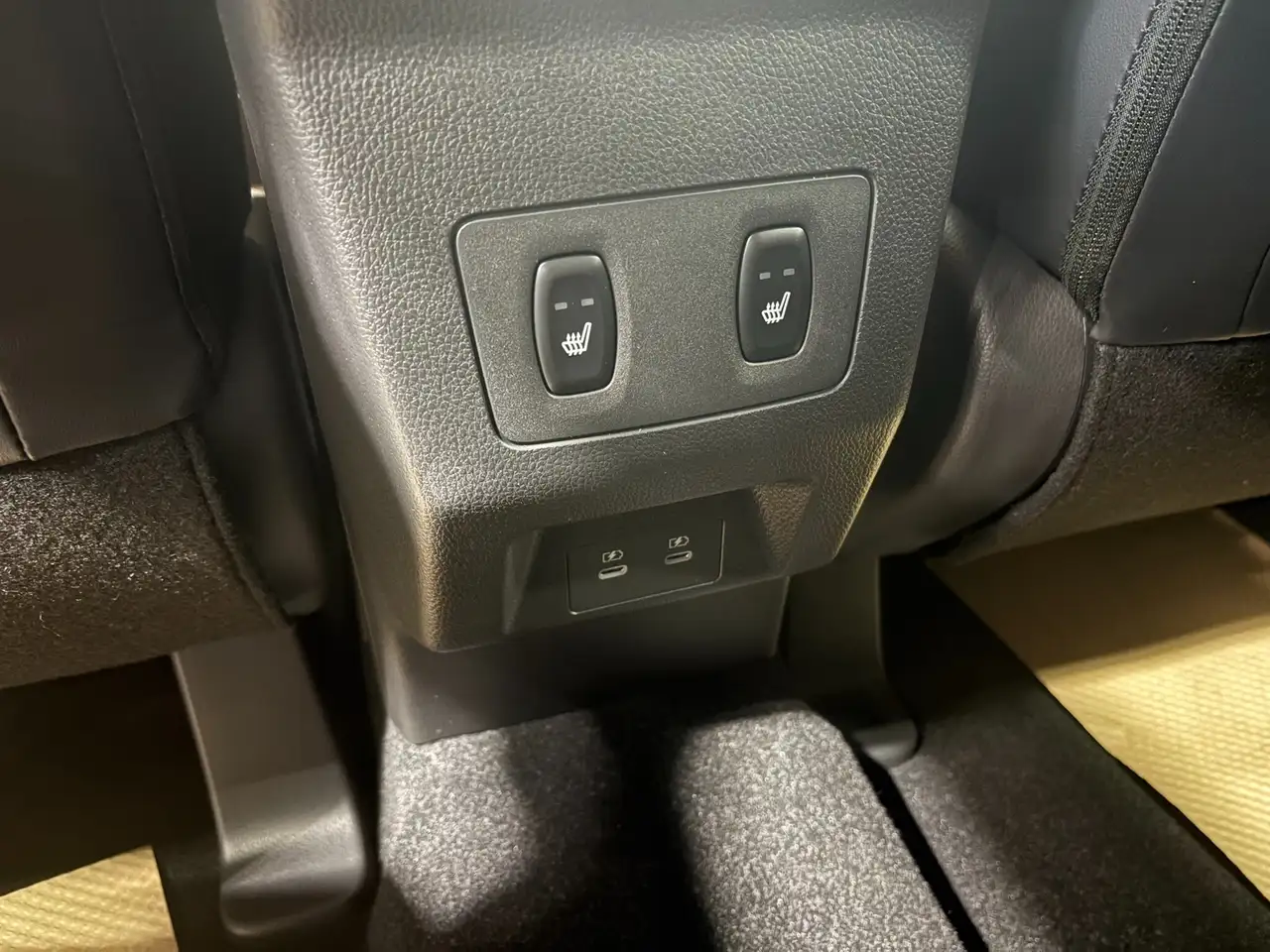 Mitsubishi Eclipse Cross снимка Mitsubishi Eclipse Cross