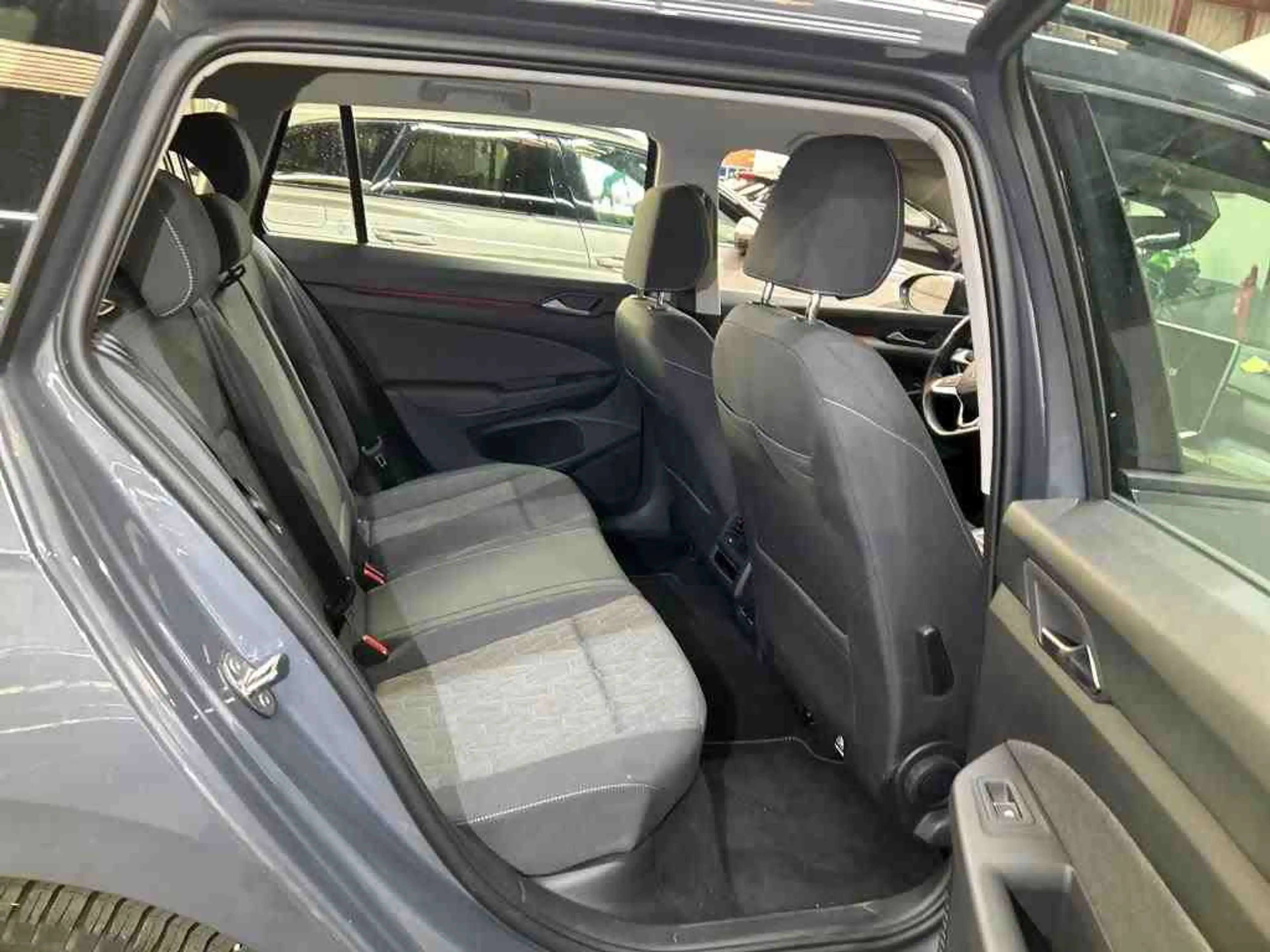 Volkswagen Golf Variant Life 1.5 TSI DSG AHK Navi Sitzh Lenkh ACC — photo 7
