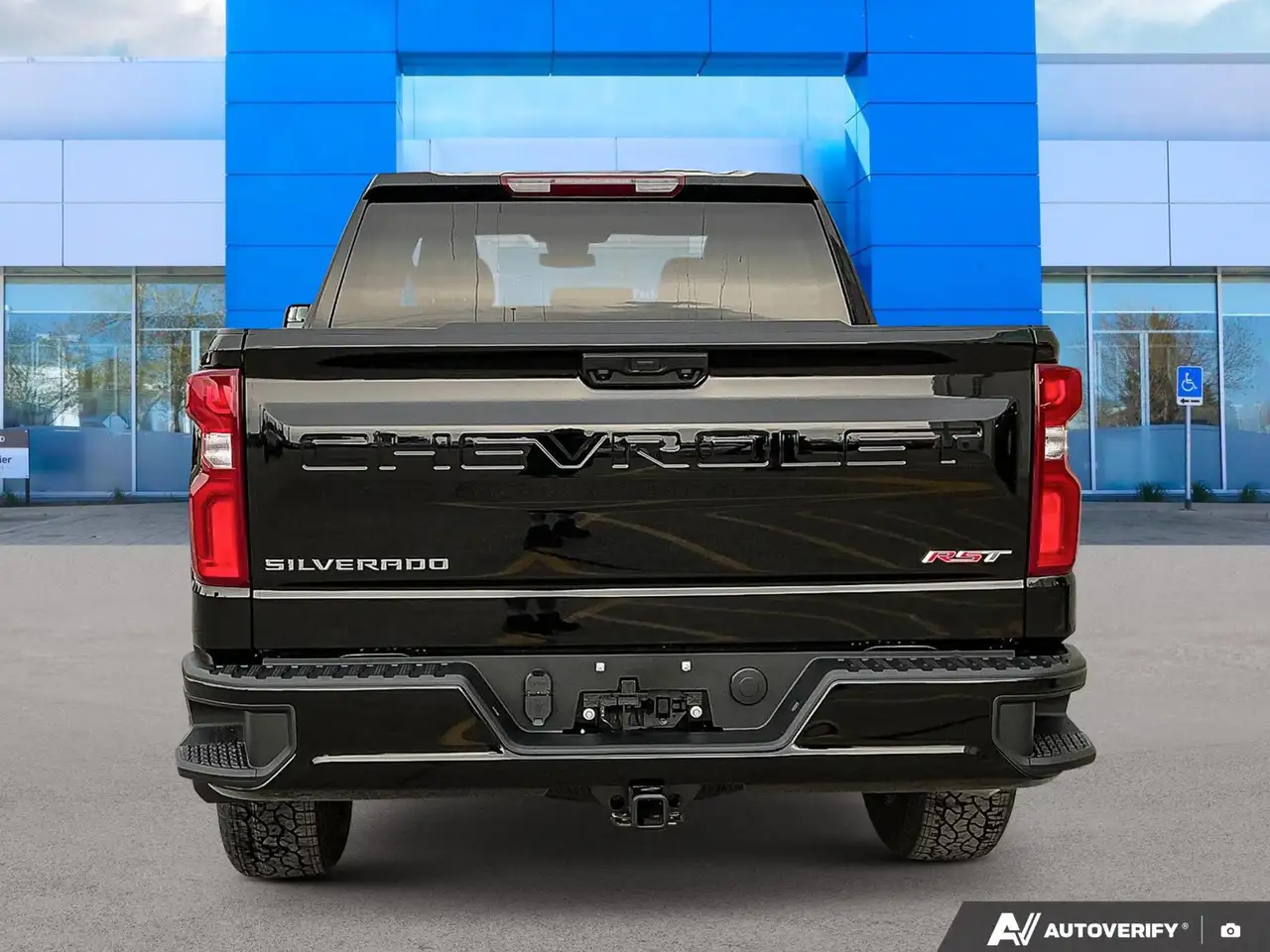 Chevrolet Silverado 1500 снимка Chevrolet Silverado 1500