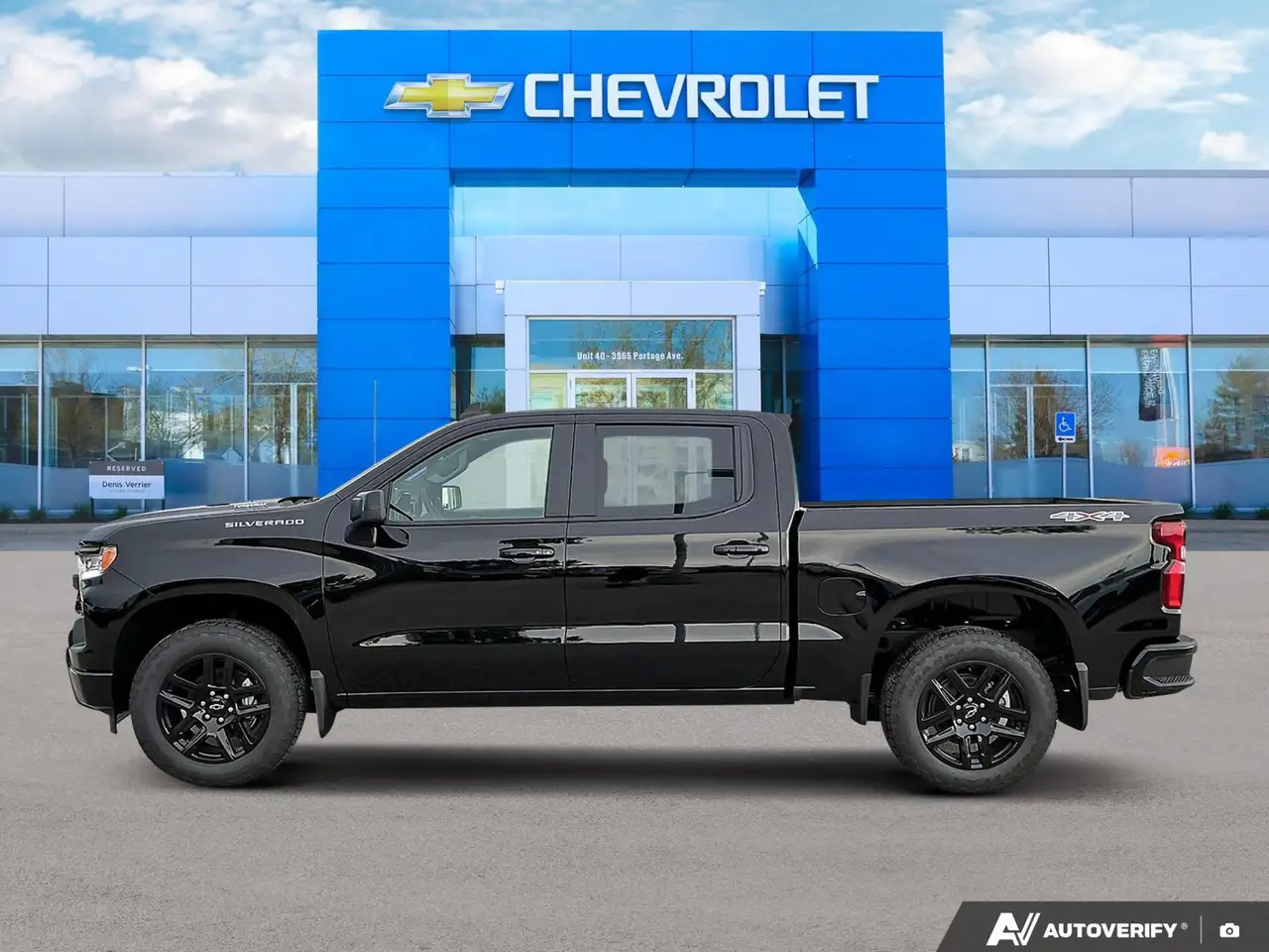 Chevrolet Silverado 1500 снимка Chevrolet Silverado 1500
