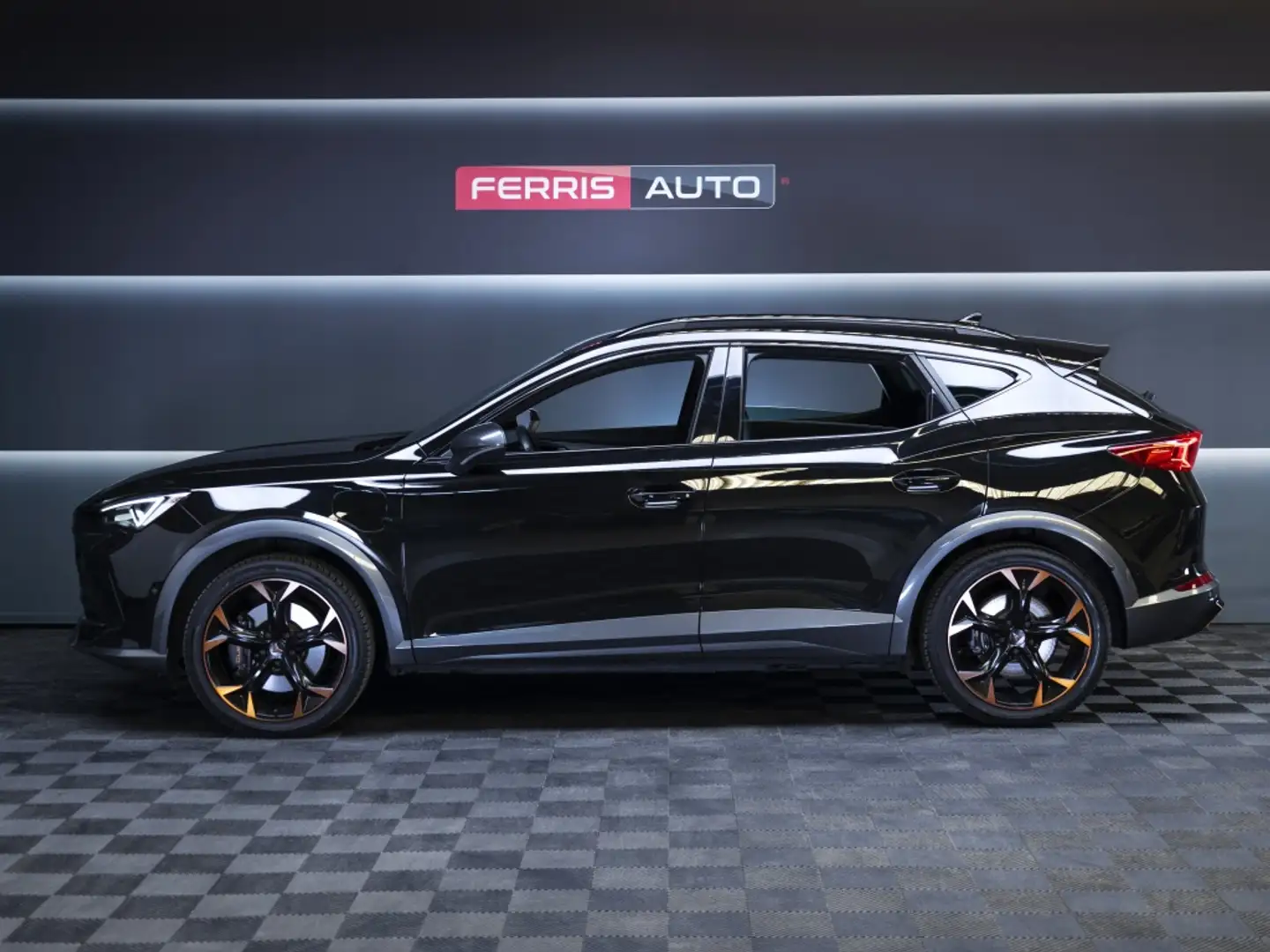 CUPRA Formentor 1.4 e-Hybrid 245 VZ DSG Schwarz - 2