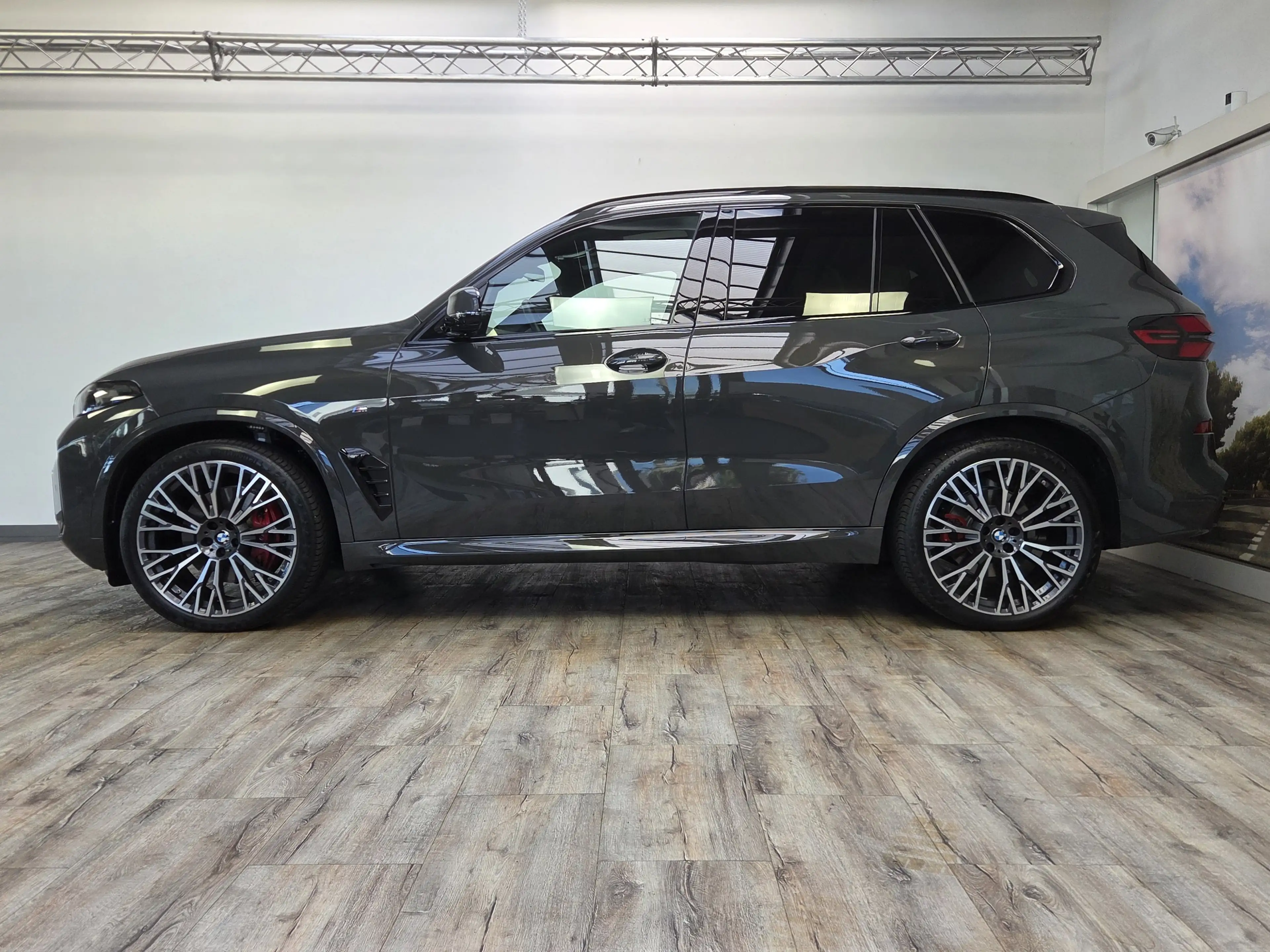 BMW X5 xDr40d M Sport Pro B&W Luft Standheiz 7Seats — photo 3