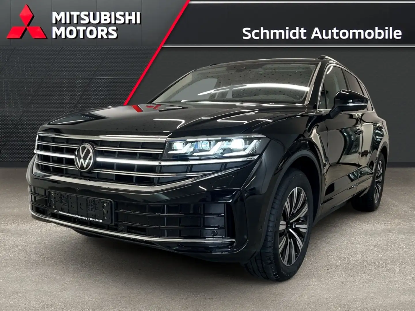 Volkswagen Touareg 3.0 V6 TDI Elegance Matrix Panorama AHK Schwarz - 1