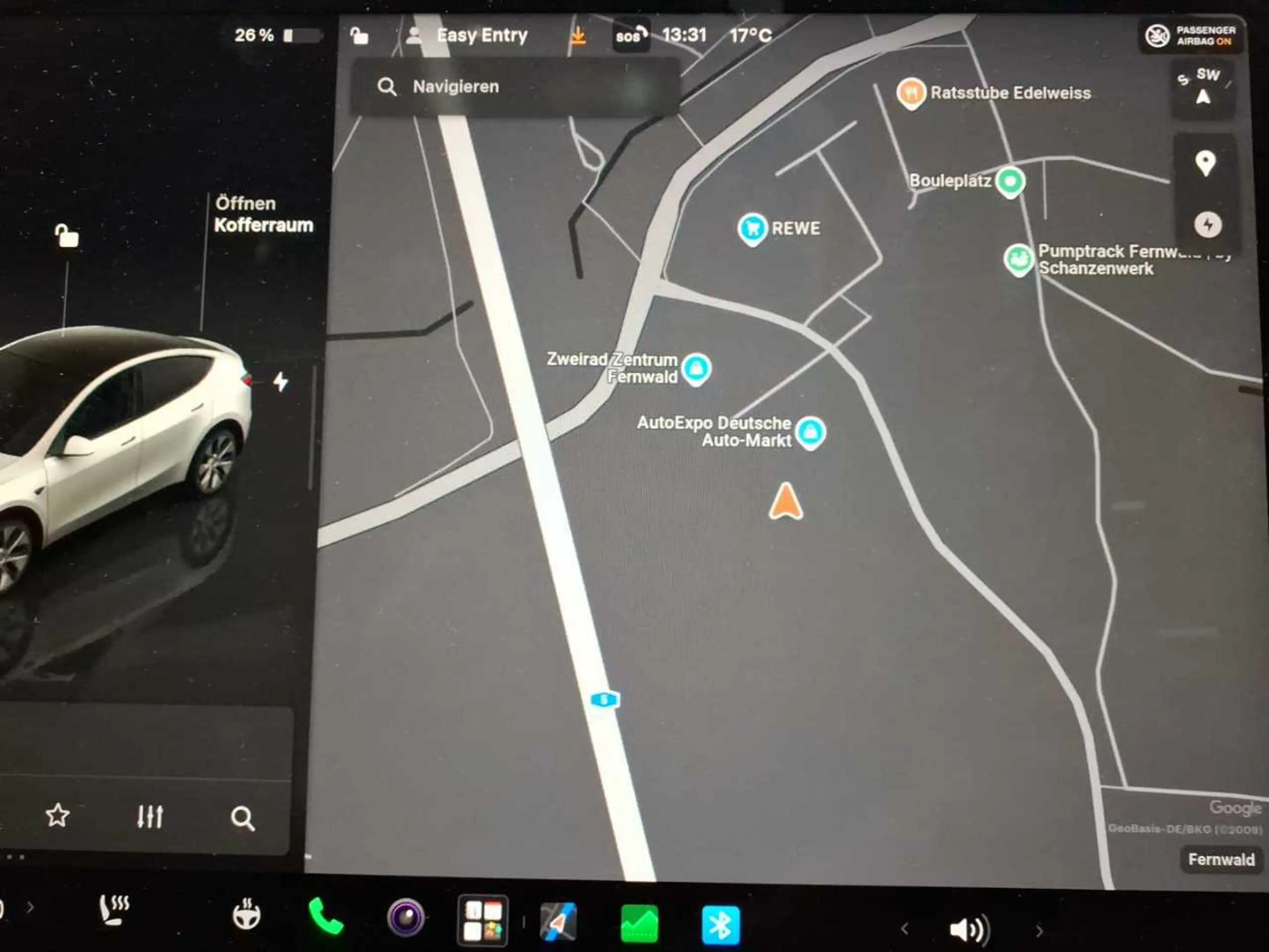 Tesla Model Y Long Range Dual Motor AWD — photo 12