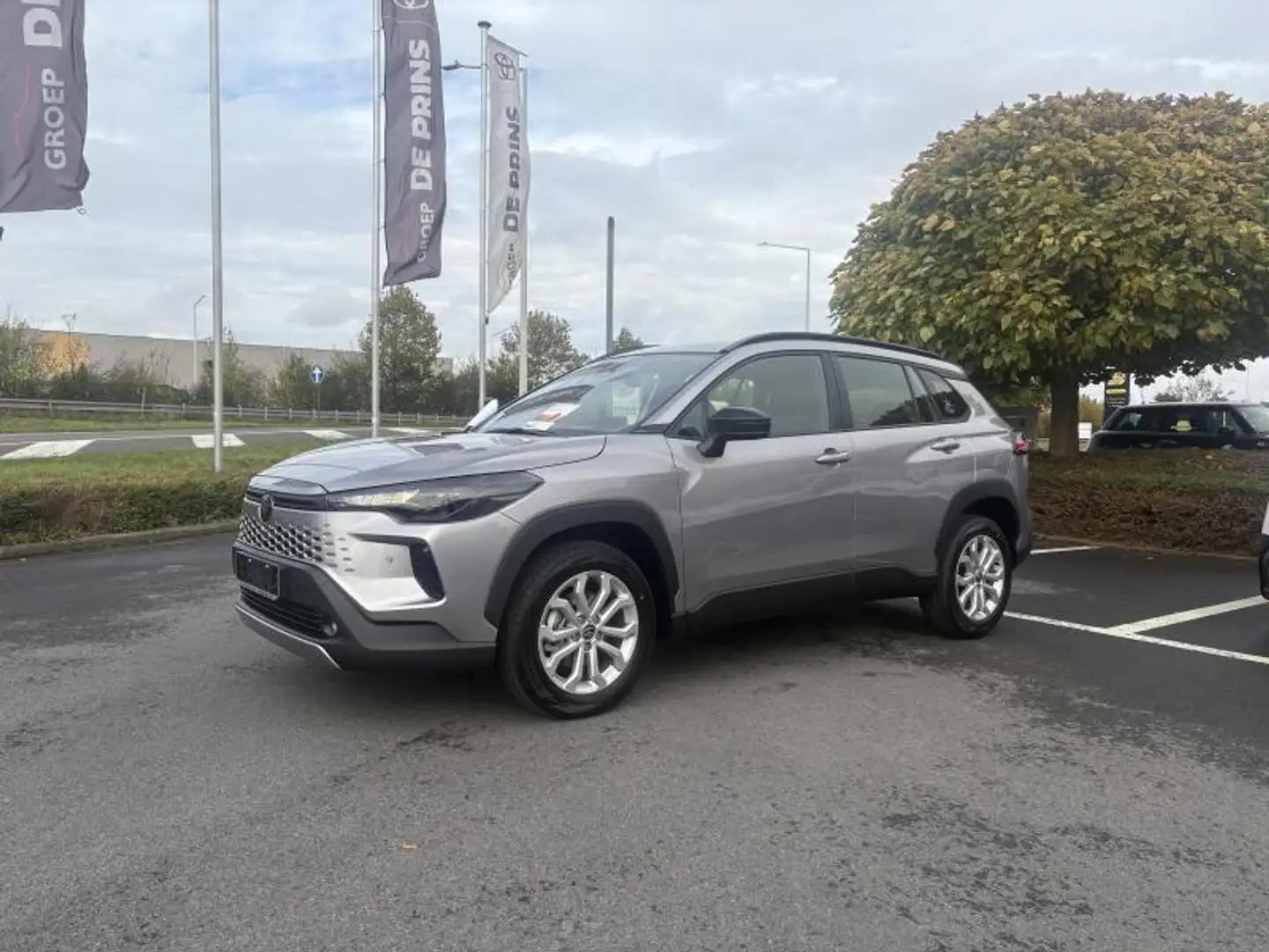 Toyota Corolla Cross Dynamic Argent - 1