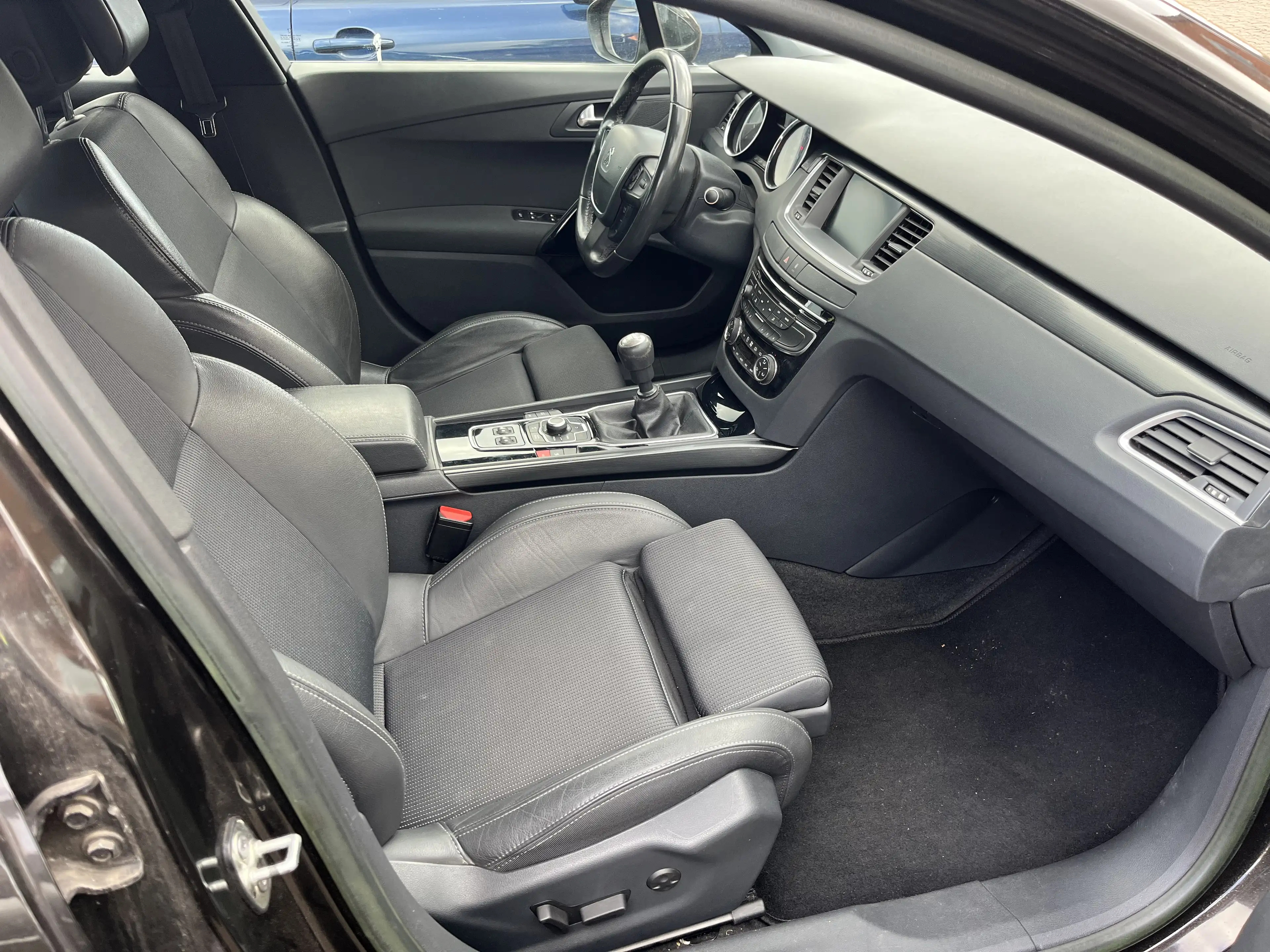 Peugeot 508 Allure Xenon T-Leder AHK — photo 8