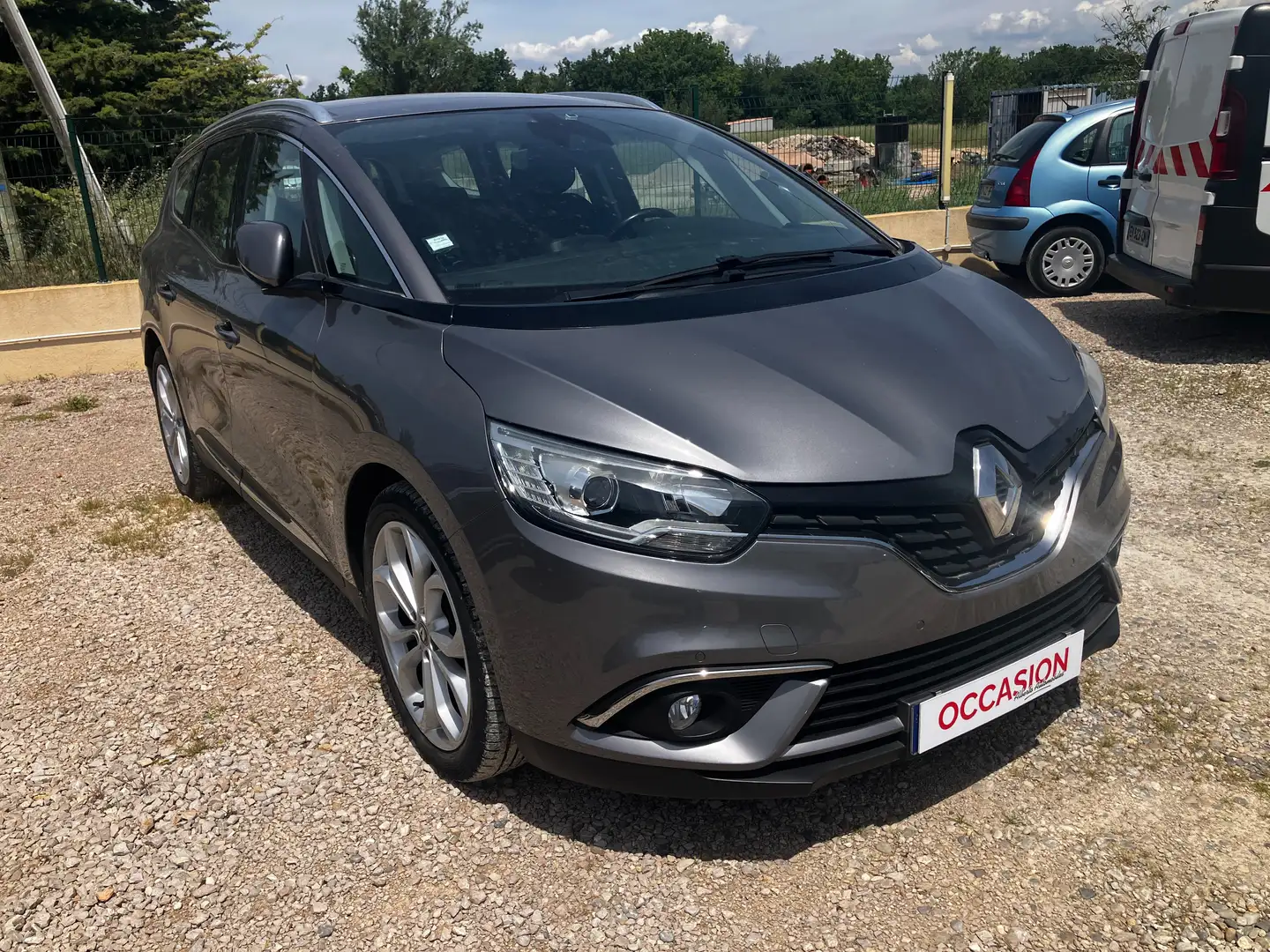 Renault Grand Scenic Grand Scénic dCi 110 Energy eco2 Business 7 pl Grijs - 2