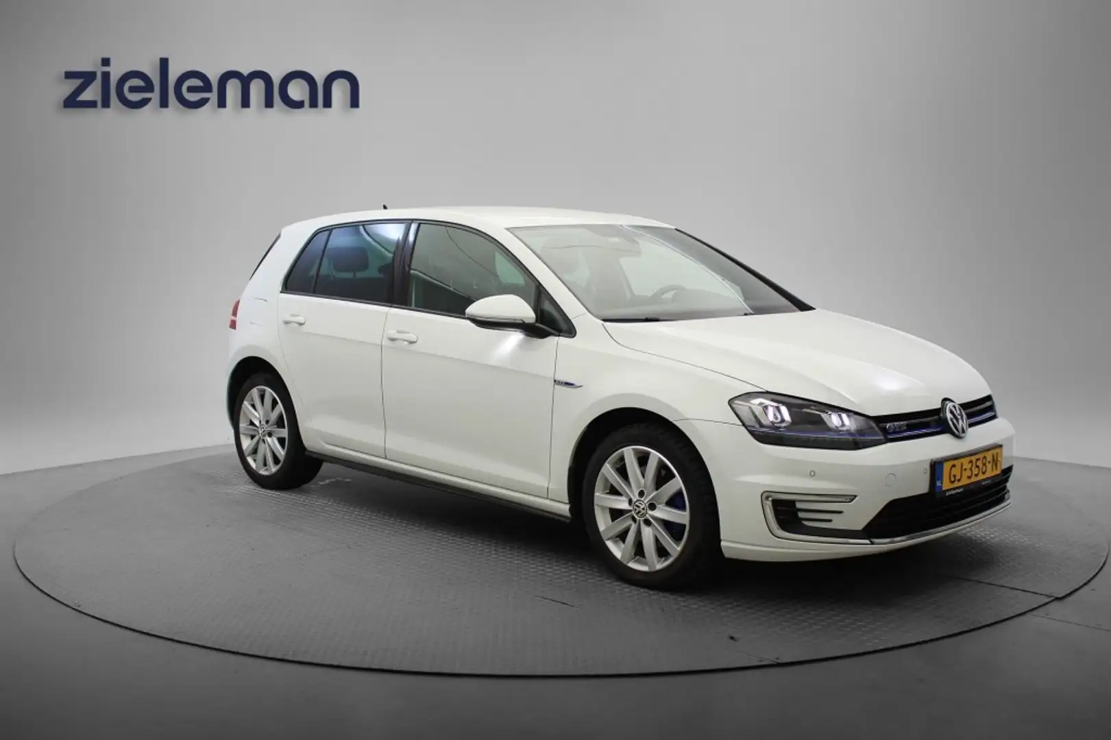 Volkswagen Golf GTE 1.4 TSI - Navi, Clima, PDC Blanco - 1