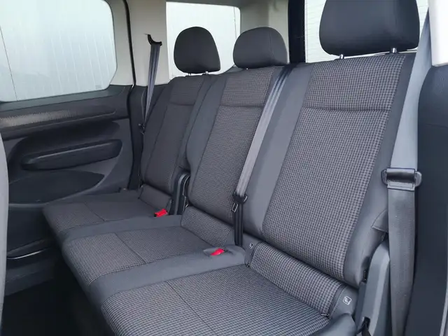 Volkswagen Caddy view 8