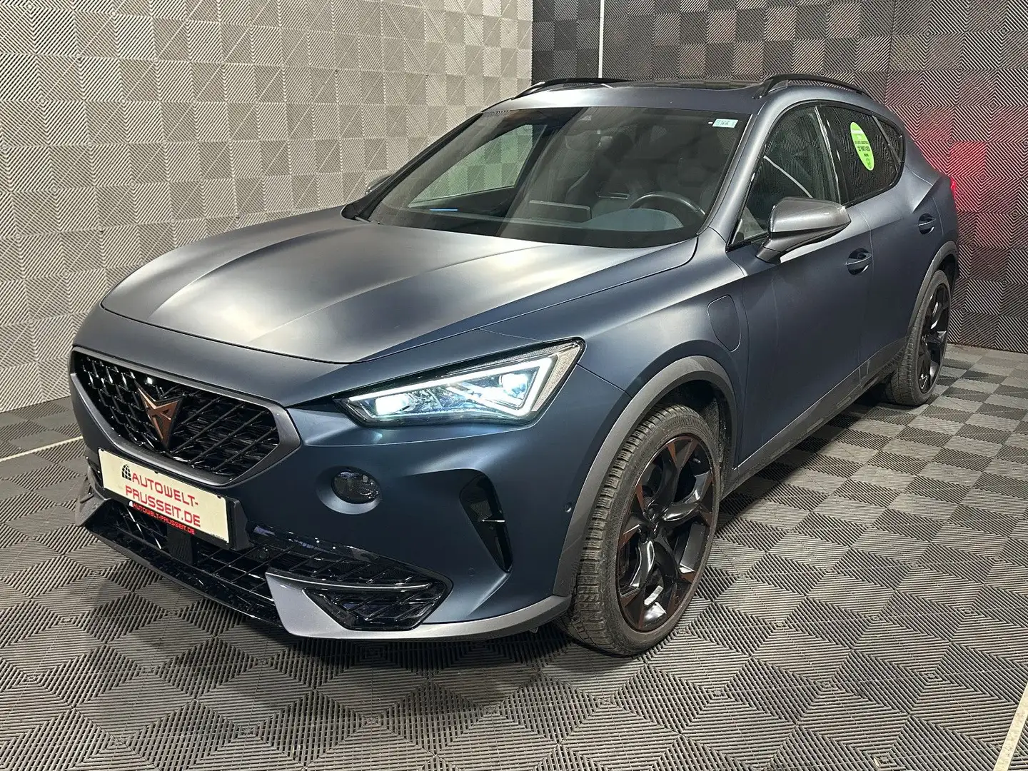 CUPRA Formentor eHybrid*VZ*LED-PANO-LEDER-AHK-MEMO-ACC Bleu - 2