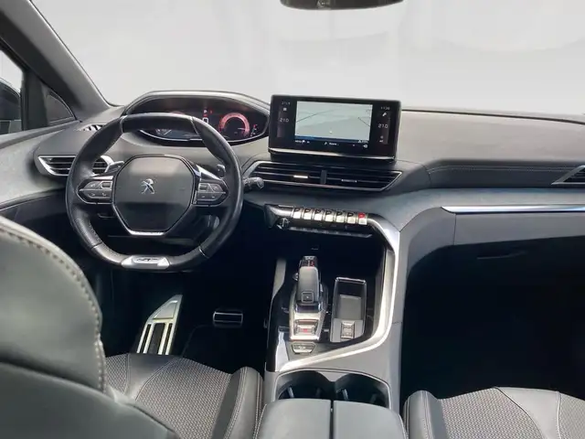 Peugeot 3008 view 6