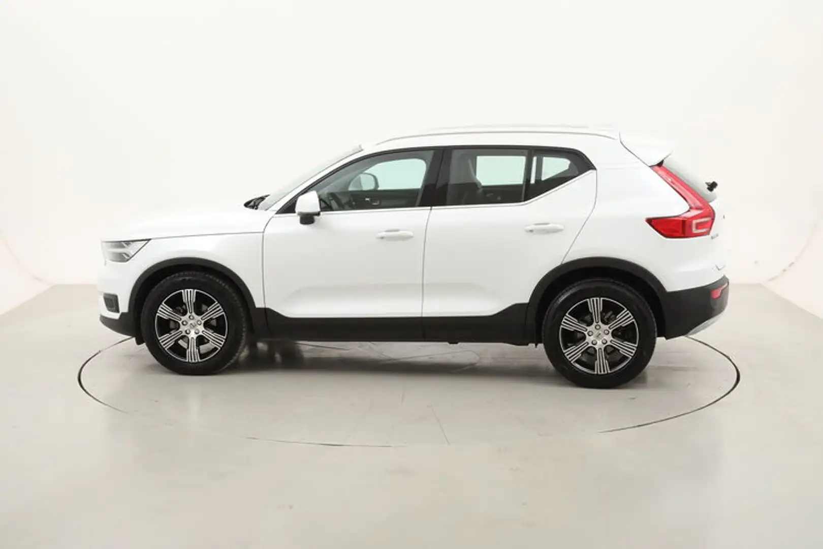 Volvo XC40 Inscription Geartronic 2.0 Diesel 150CV Bianco - 2