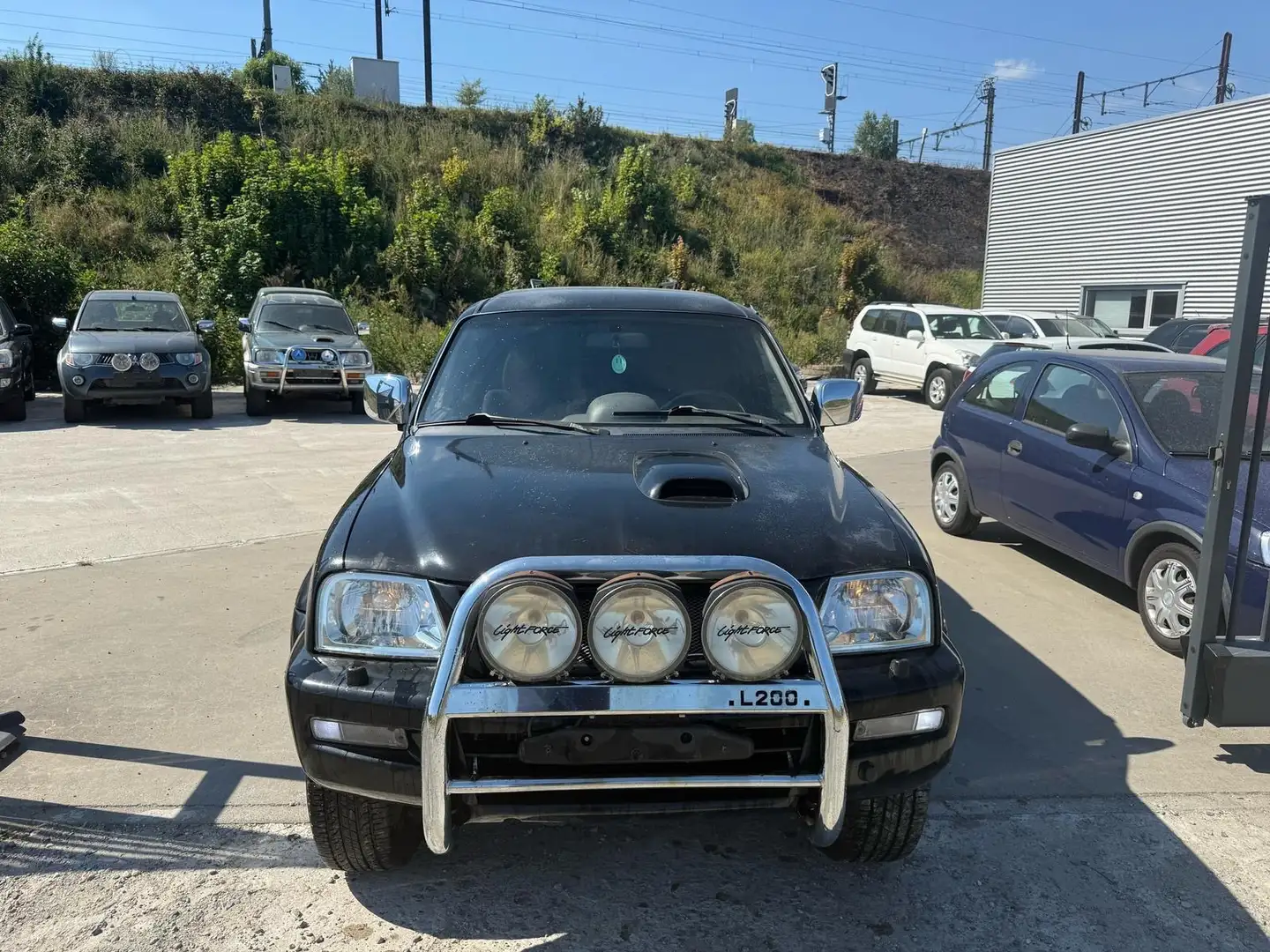 Mitsubishi L200 2.5 Tdint. GLS 4WD Dakar Nero - 1