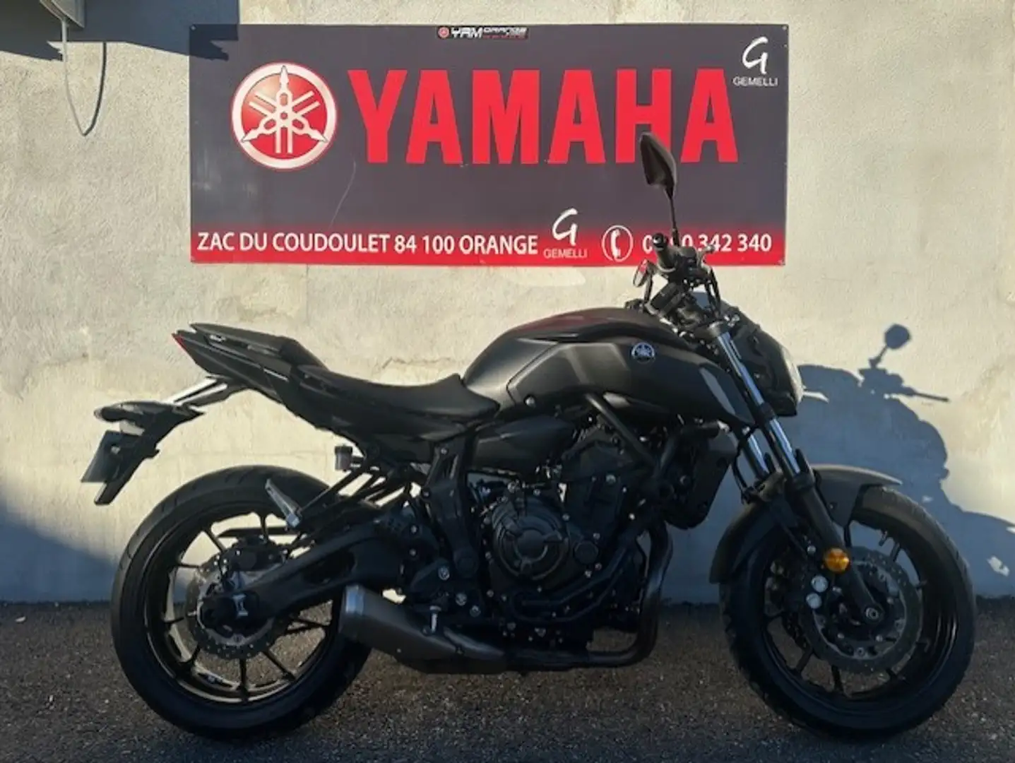 Yamaha MT-07 Noir - 1
