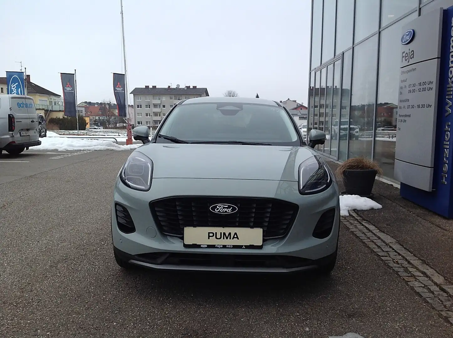 Ford Puma 1,0 EcoBoost Hybrid Titanium Grau - 2