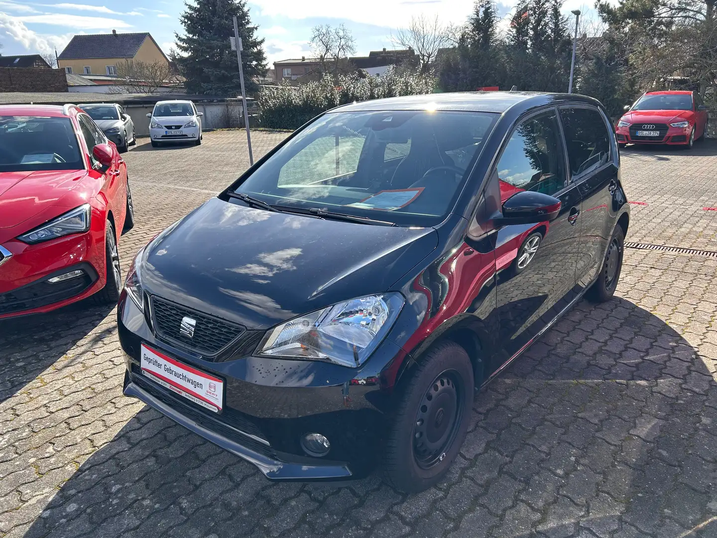 SEAT Mii Electric Plus Schwarz - 1