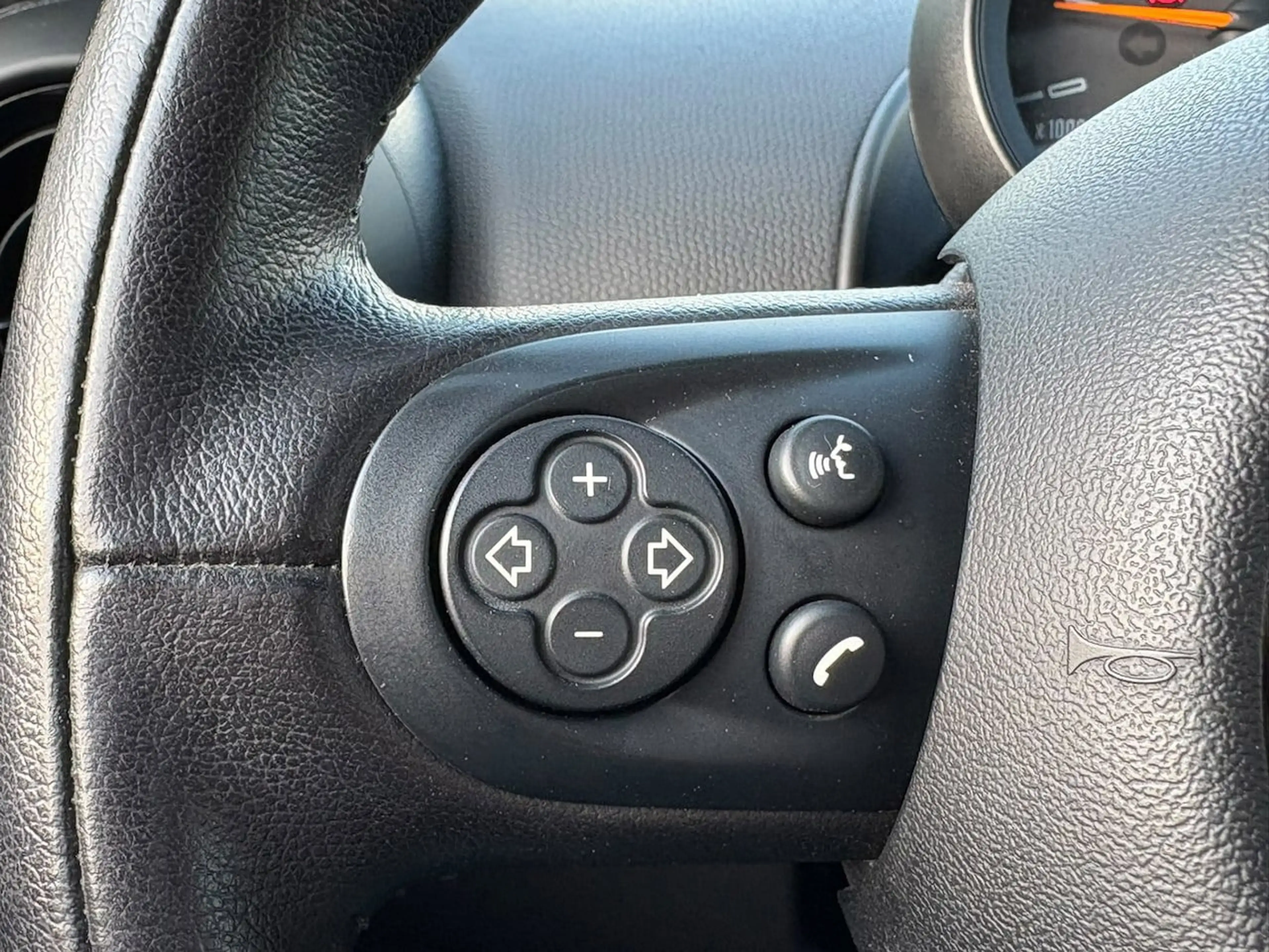 MINI Cooper SD Countryman 2.0 Chili — photo 25