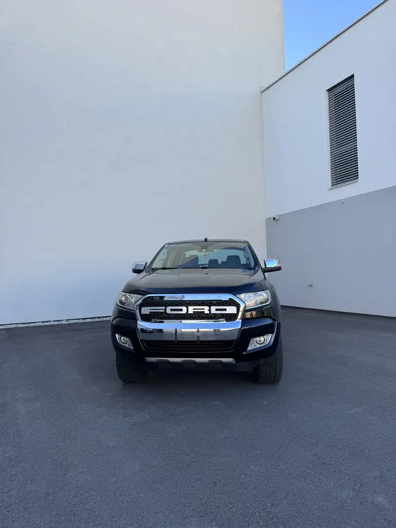 Ford Ranger Limited Schwarz - 2