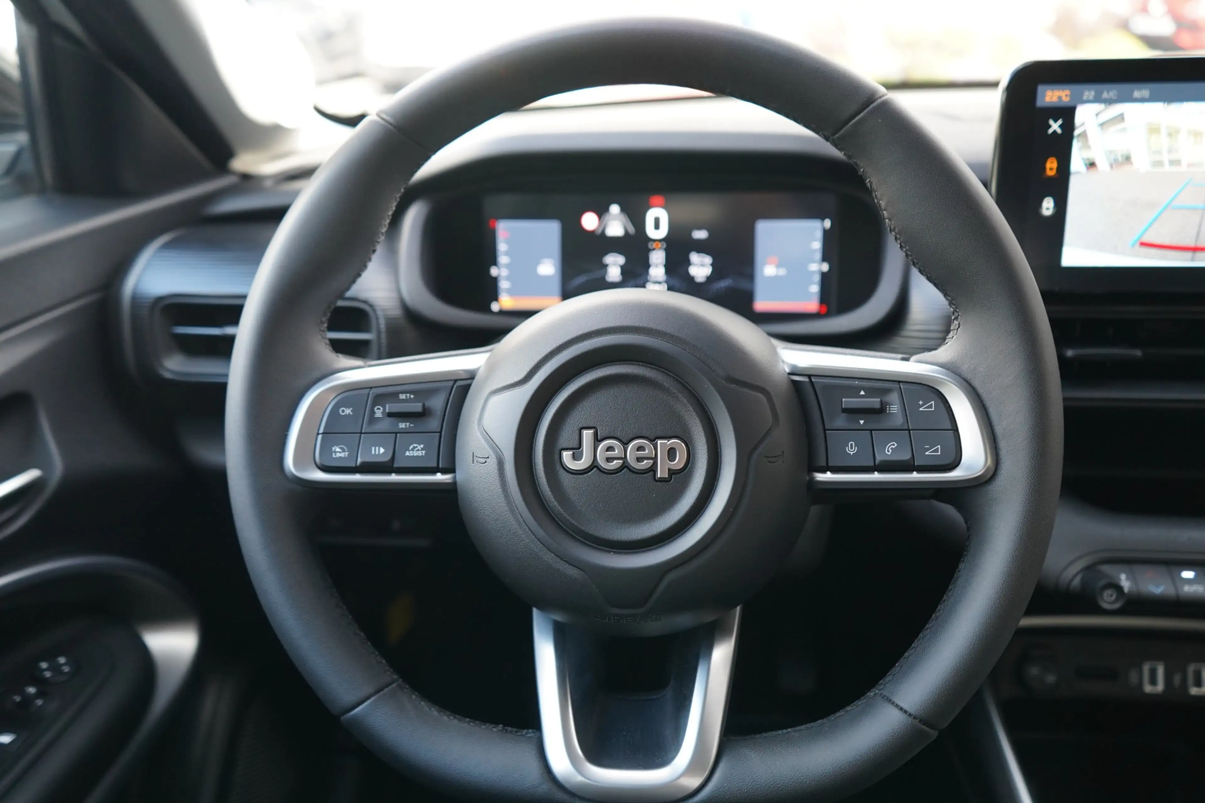 Jeep Avenger 1.2 Altitude LED Navi ACC el. Heckklappe — photo 12