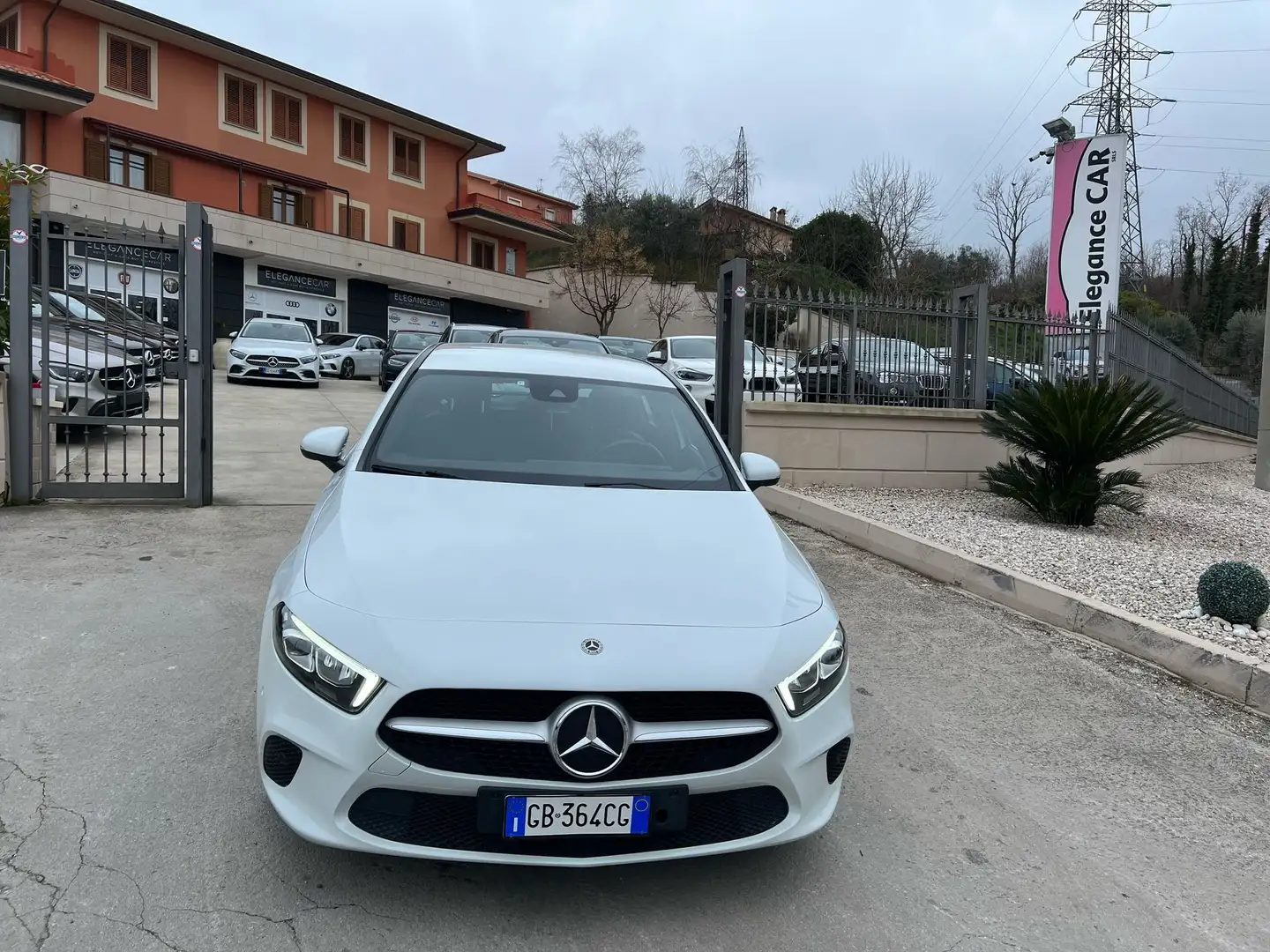 Mercedes-Benz A 180 d Executive auto Bianco - 2