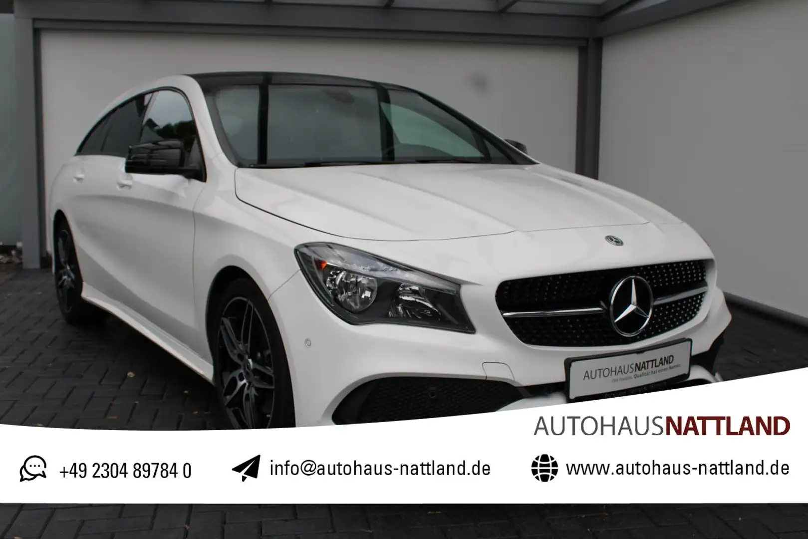 Mercedes-Benz CLA 220 4Matic Shooting Brake AMG Line Pano Weiß - 1