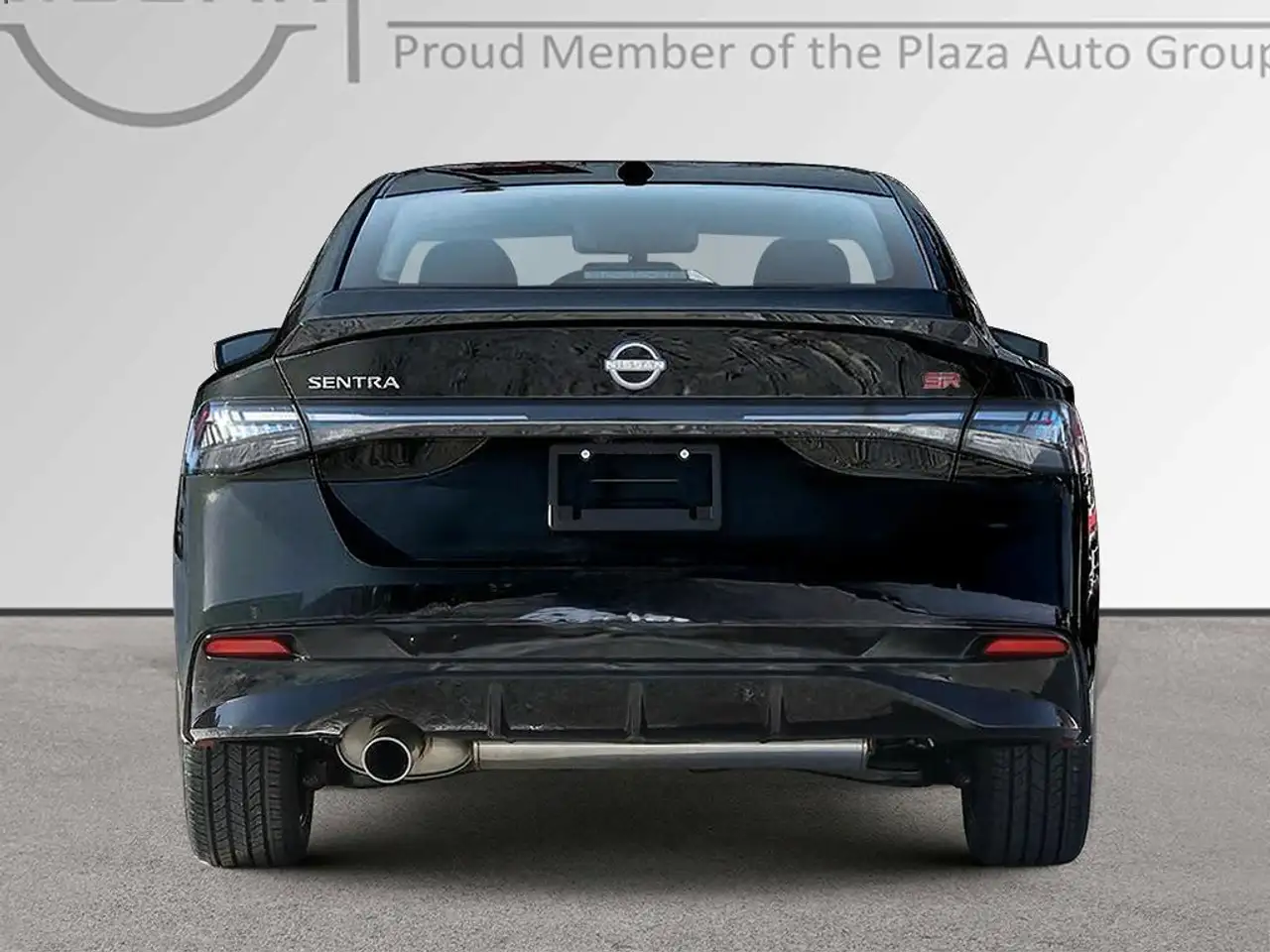 Nissan Sentra fotografie Nissan Sentra