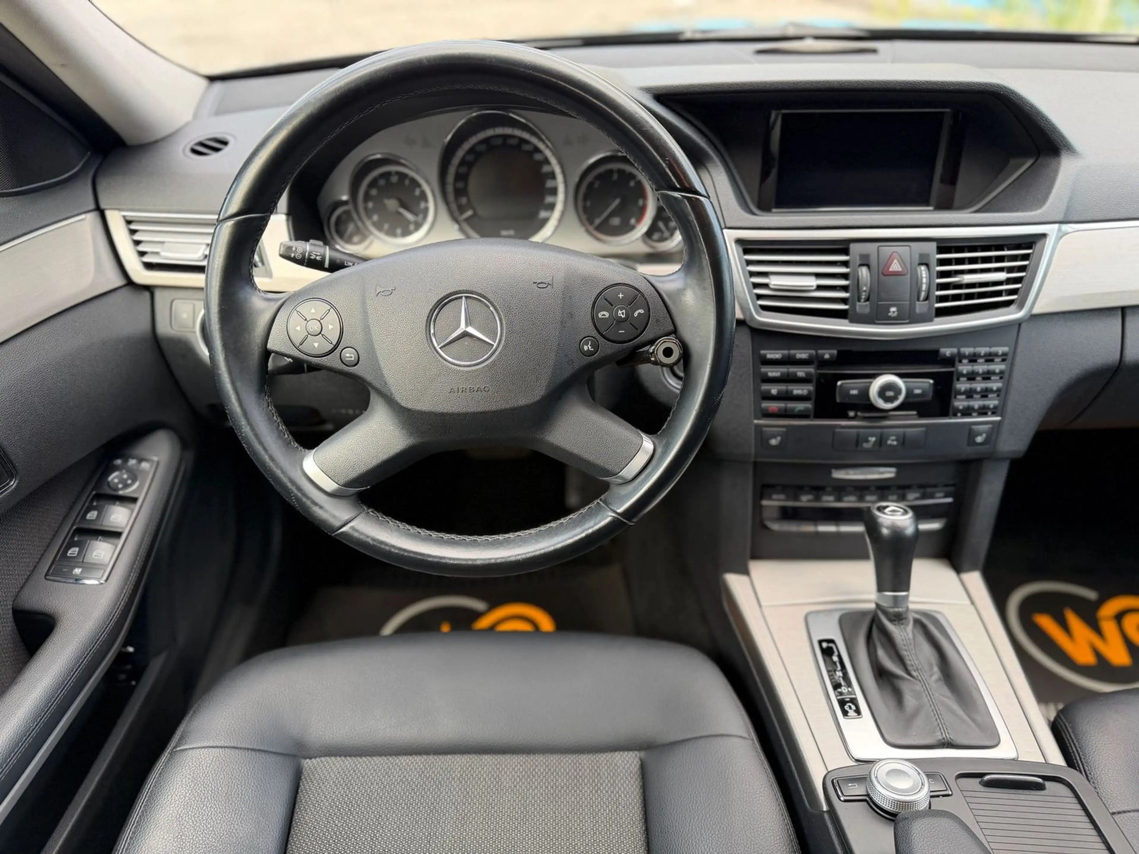 Mercedes-Benz E 250 CDI AUTOMATIK/DISTRONIC/ASSIST-PAKET/AHK — photo 12