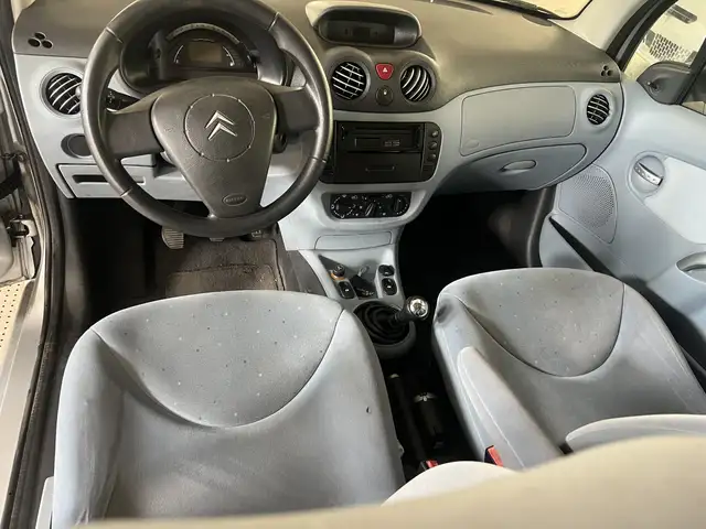 Citroen C3 view 3