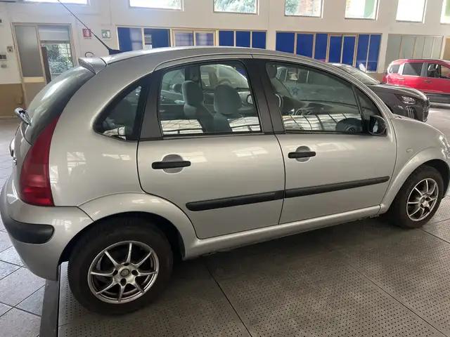 Citroen C3 view 9