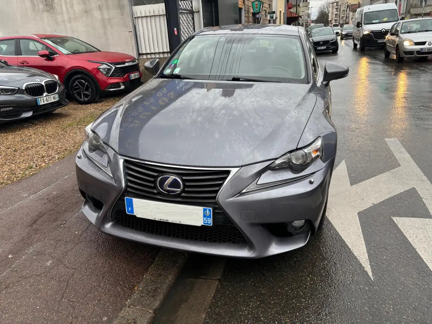 Lexus IS 300 LEXUS IS 300H PACK BUSINESS Gris - 1