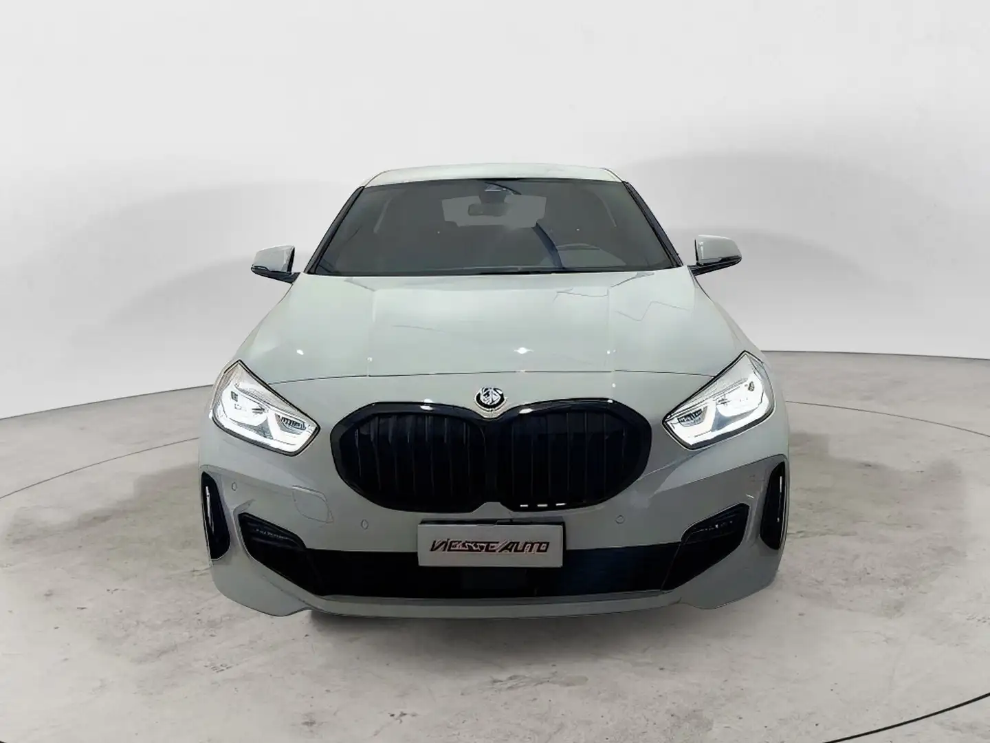 BMW 120 120d Msport Exterior auto Bílá - 2