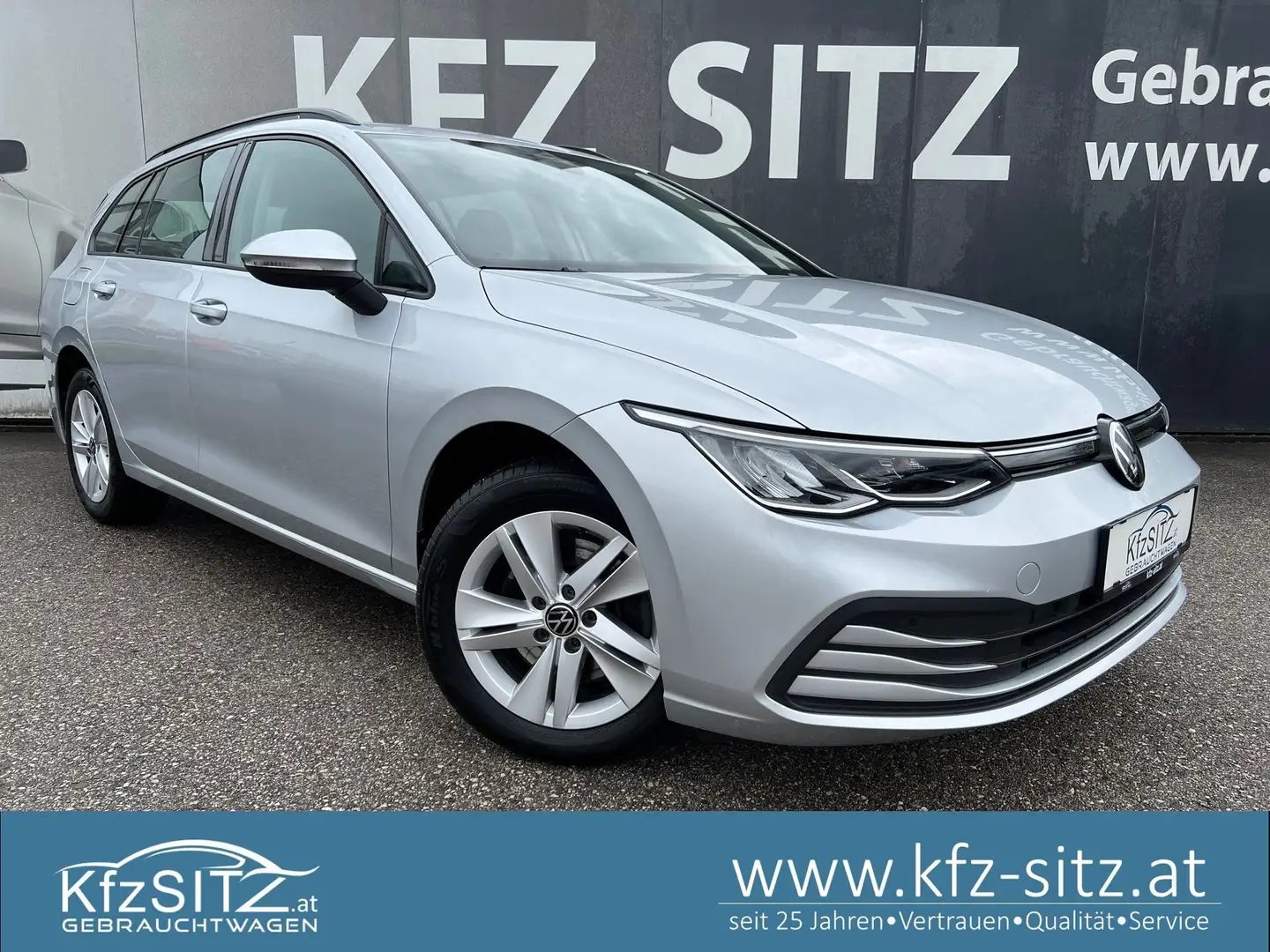 Volkswagen Golf Variant 2,0 TDI Life DSG Silber - 1