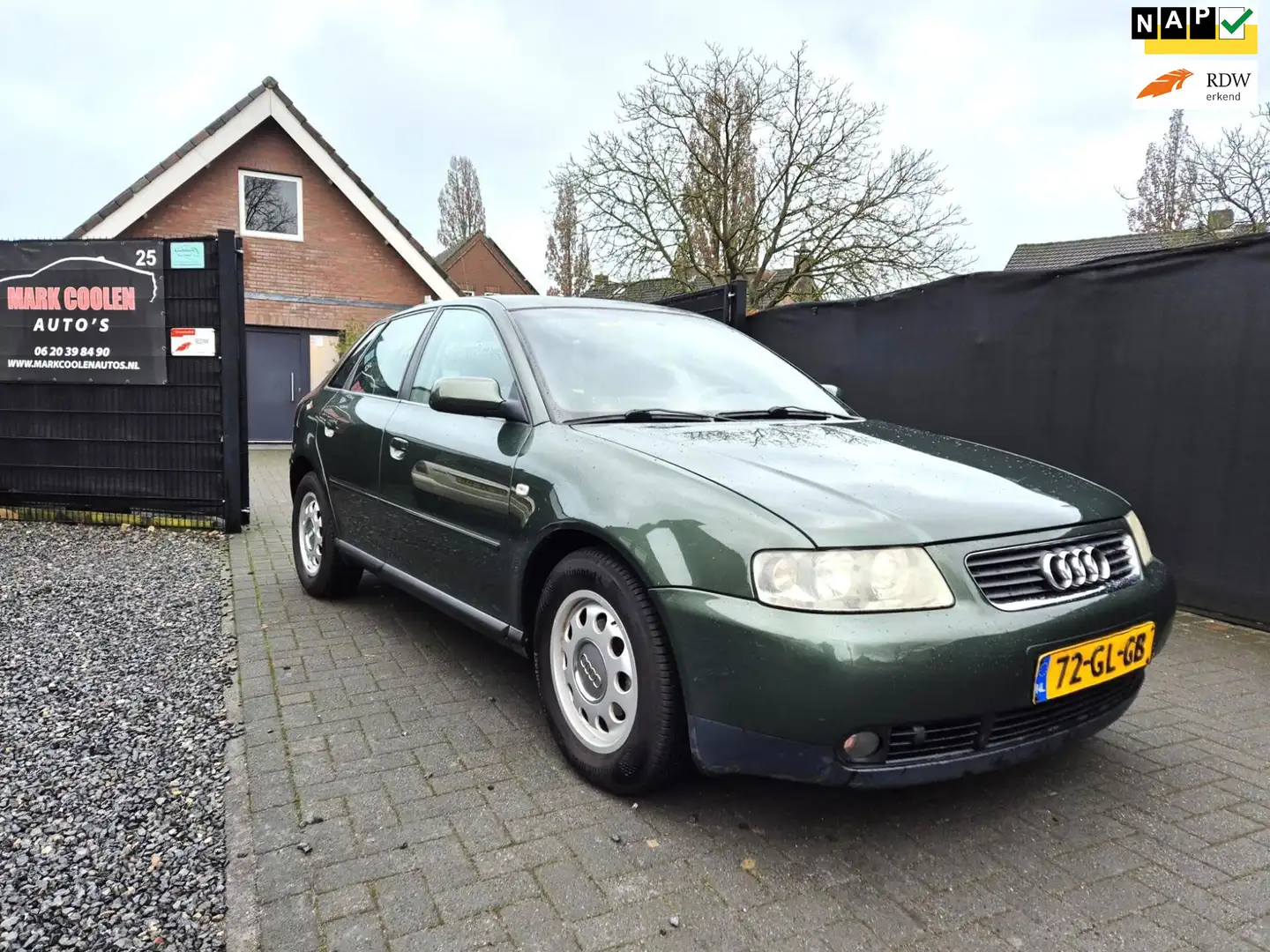 Audi A3 1.6 Attraction 5 Drs Automaat Clima Cruise Trekhaa Groen - 1