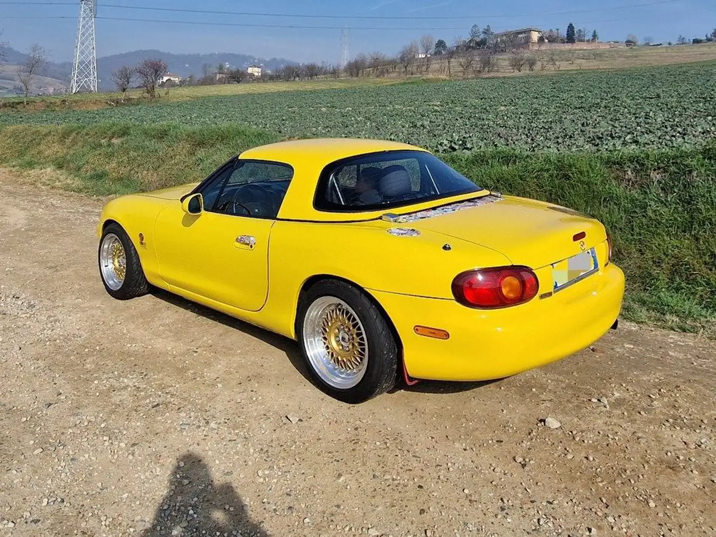 Mazda MX-5 TURBO Sunburst Yellow Amarillo - 1