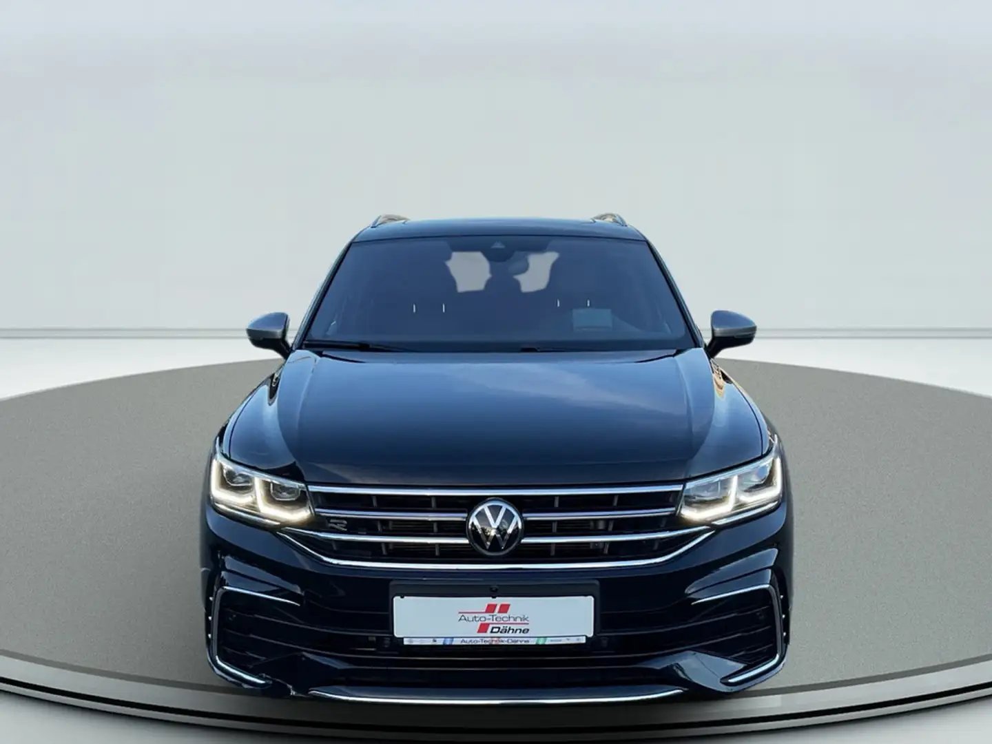 Volkswagen Tiguan Allspace 2.0 TDI DSG R-Line 4Motion Schwarz - 2