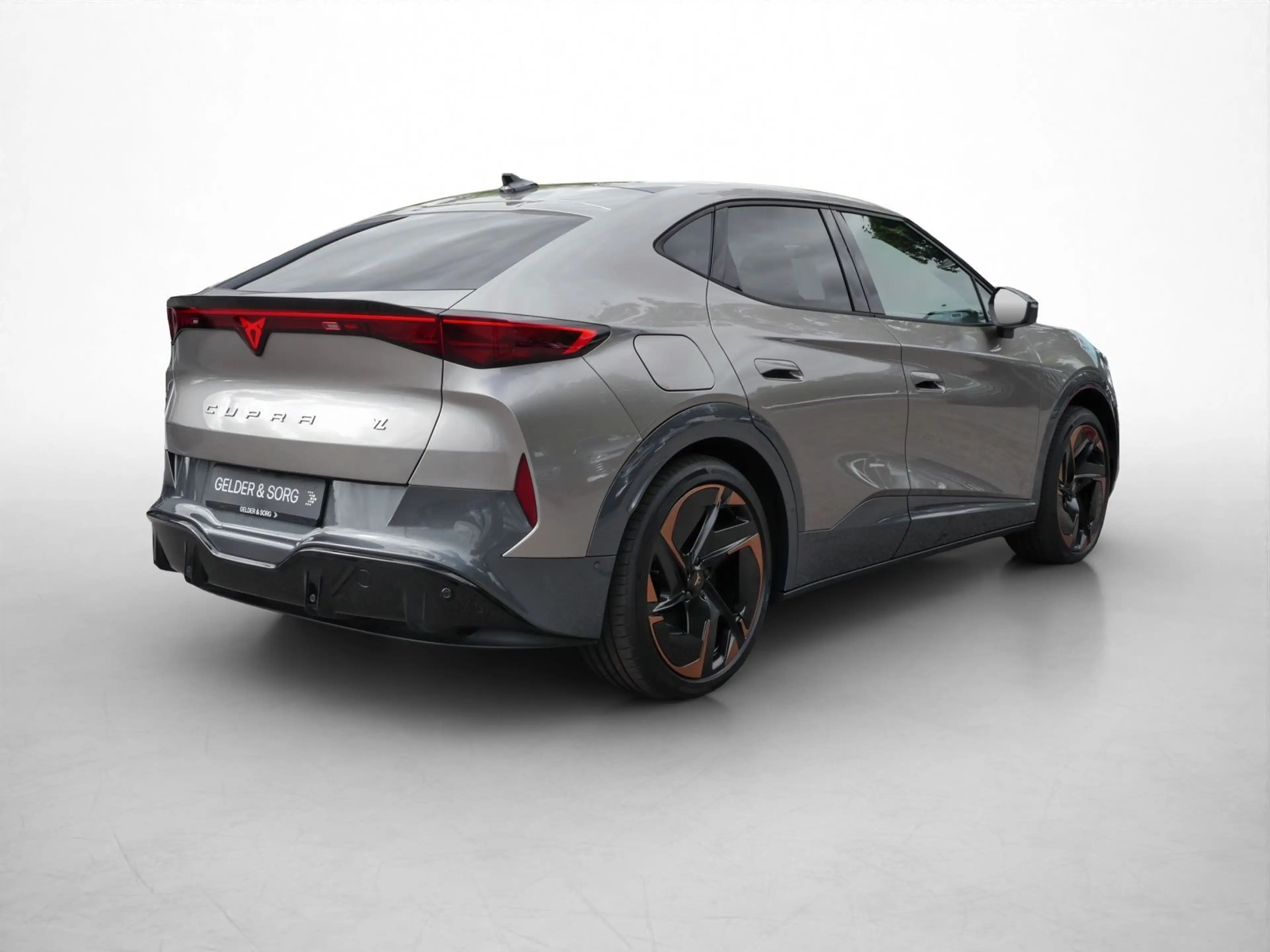 CUPRA Tavascan VZ 624Km/WLTP*RFK*LED*Pano*HuD*AHK* — photo 2
